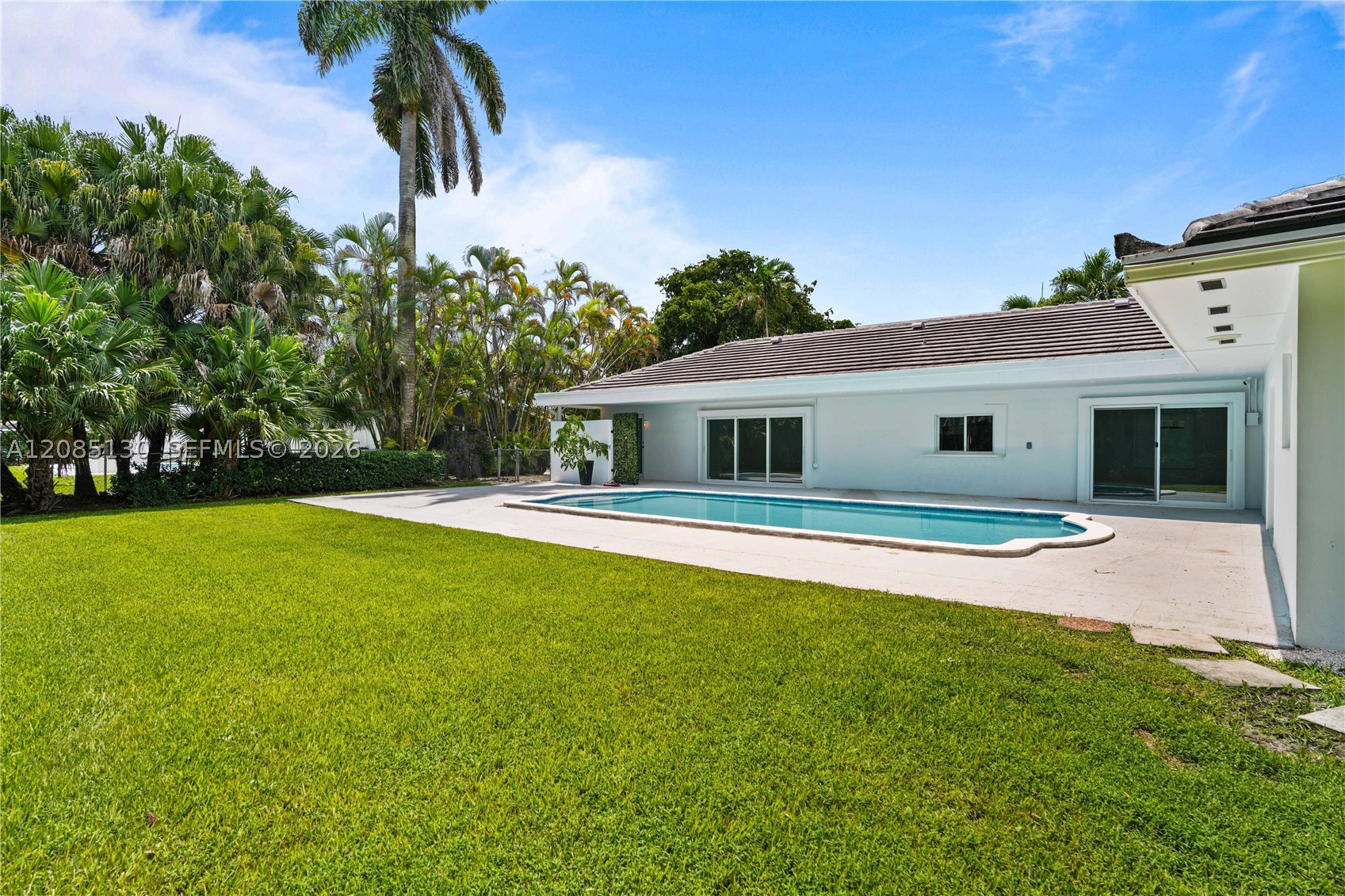 15305 SW 78th Ct, Palmetto Bay FL 33157