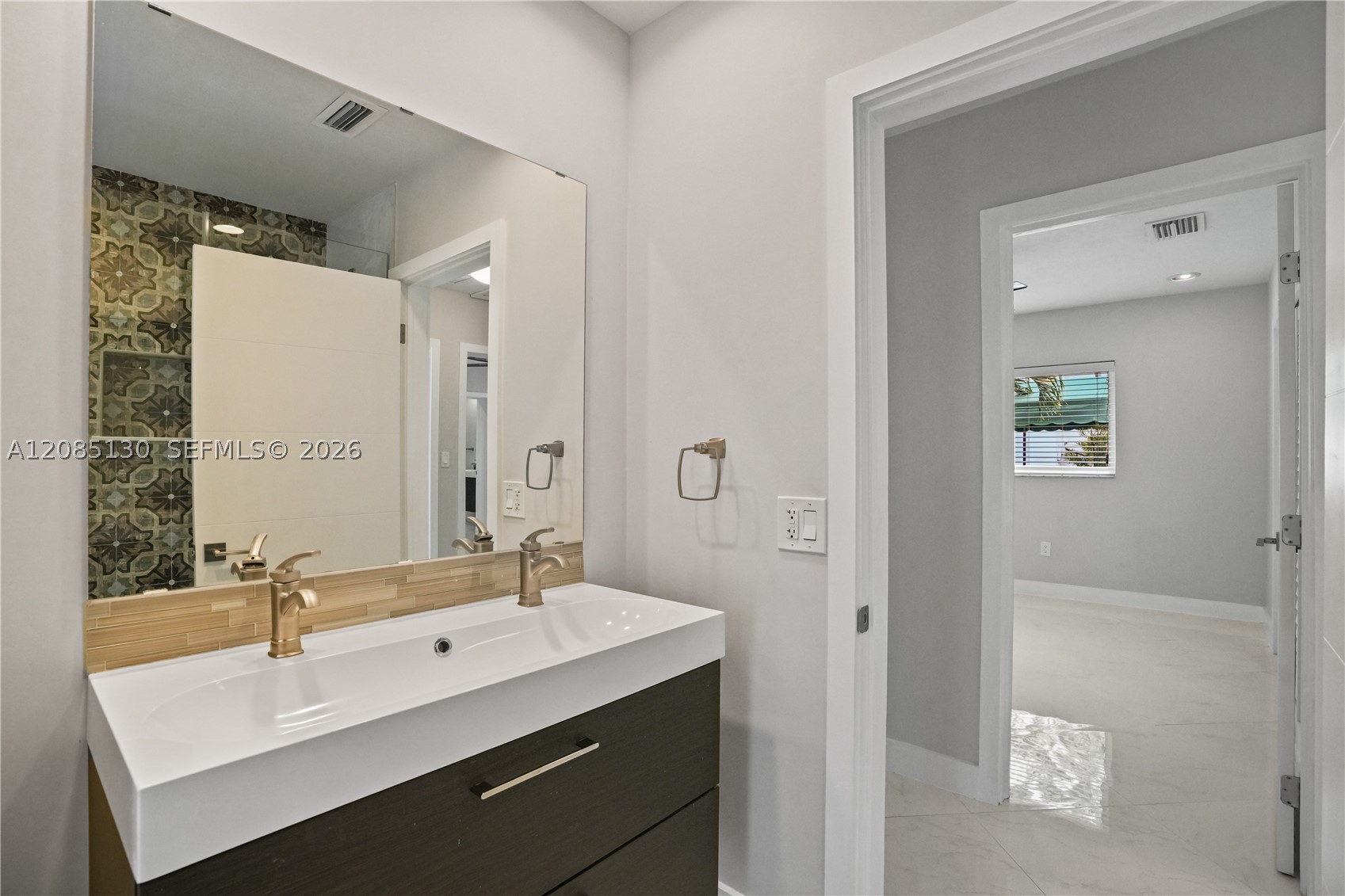 15305 SW 78th Ct, Palmetto Bay FL 33157