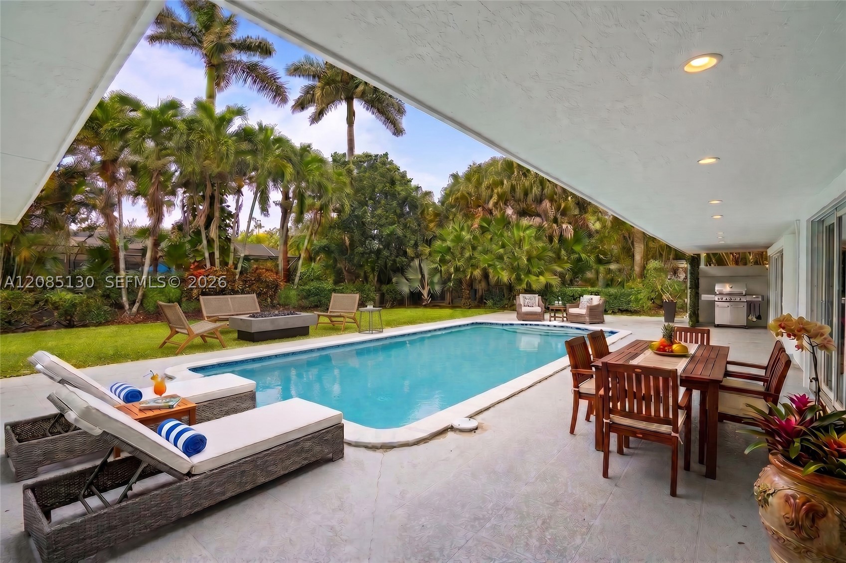 15305 SW 78th Ct, Palmetto Bay FL 33157