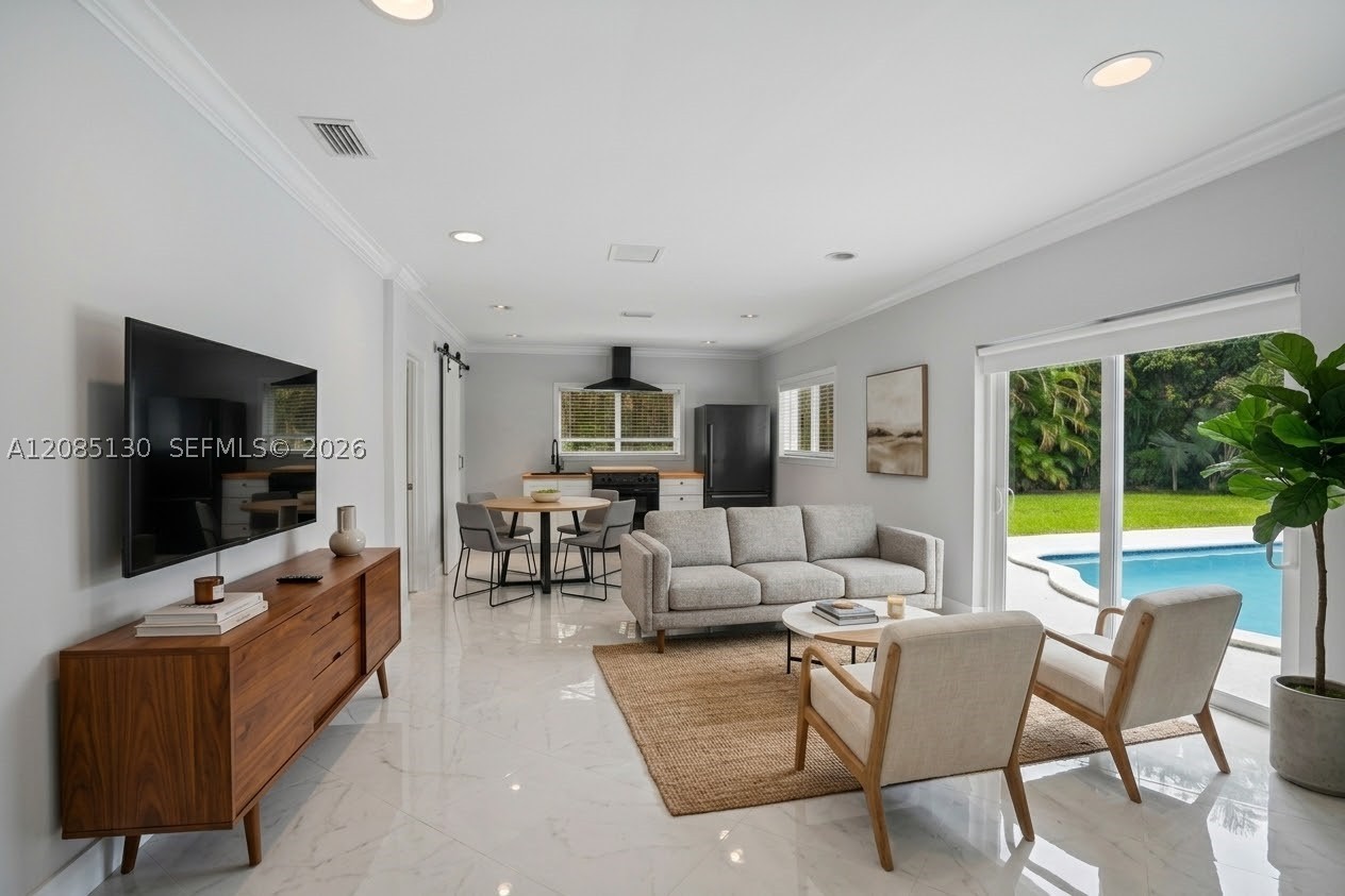 15305 SW 78th Ct, Palmetto Bay FL 33157