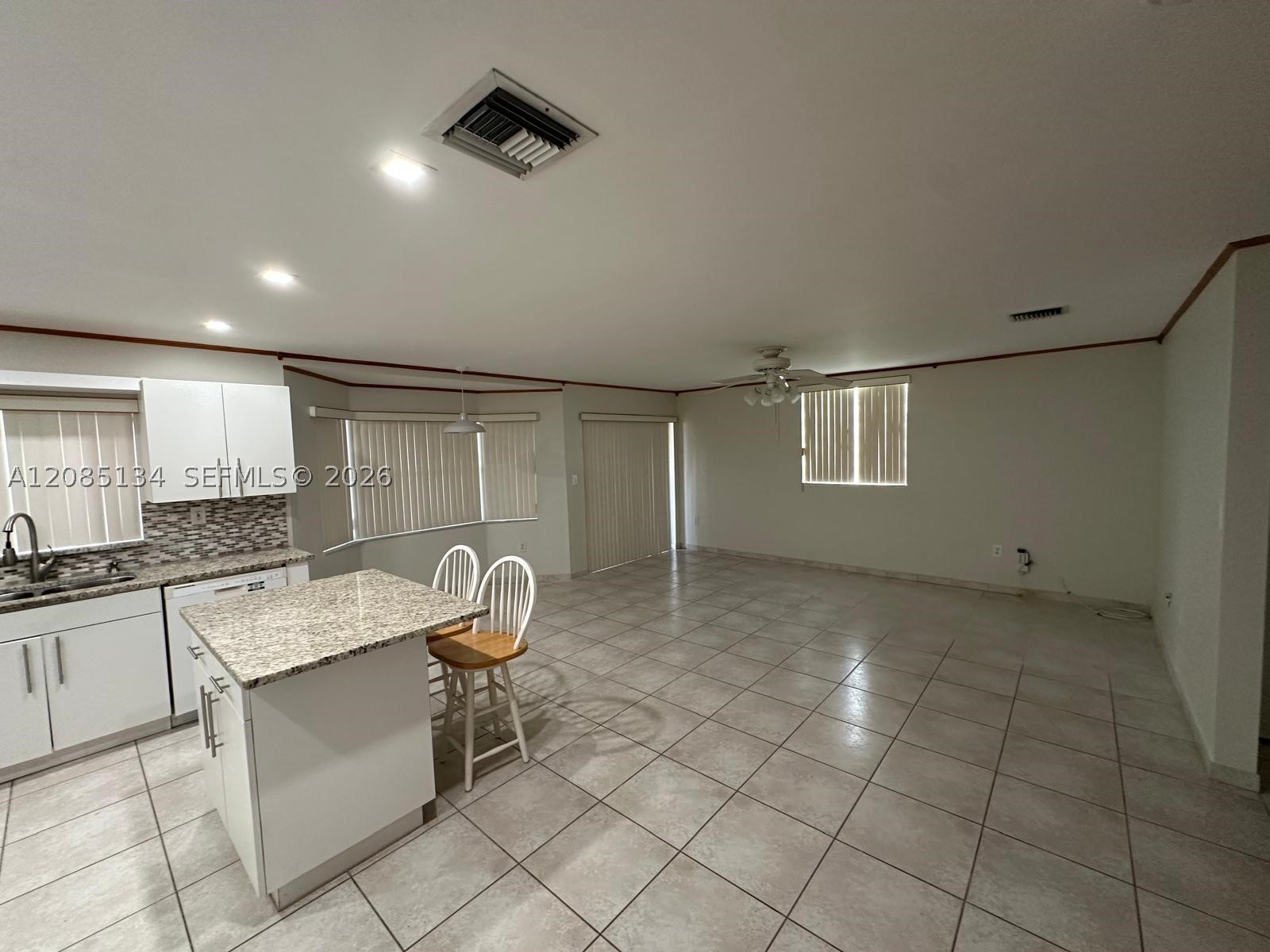 9425 SW 155th Ave, Miami FL 33196