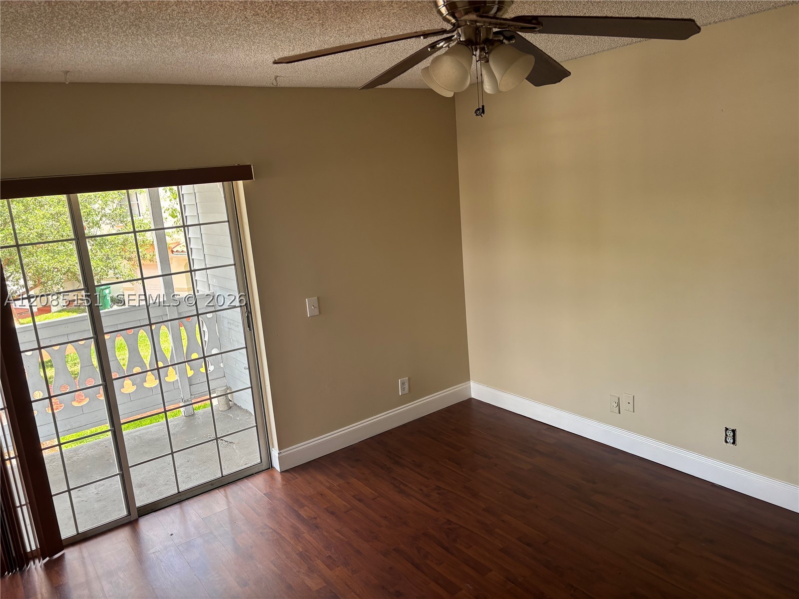 10521 Mahogany Key Cir #204, Miami FL 33196