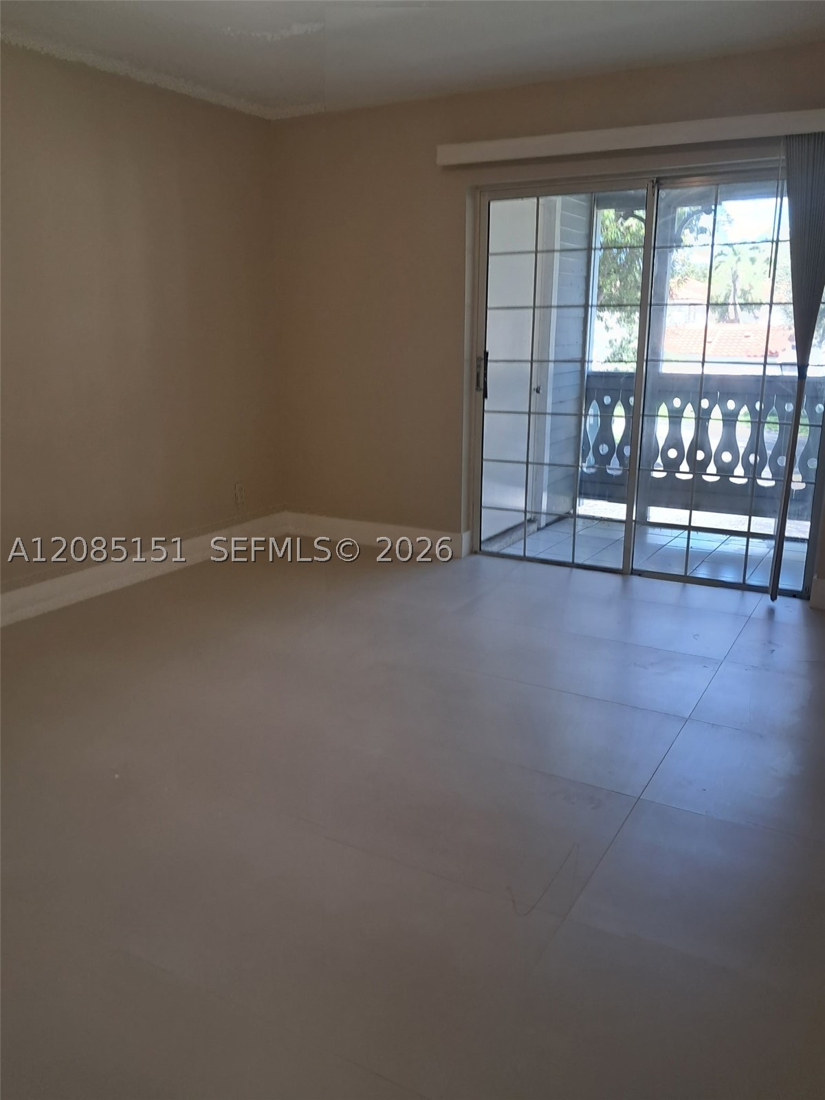 10521 Mahogany Key Cir #204, Miami FL 33196
