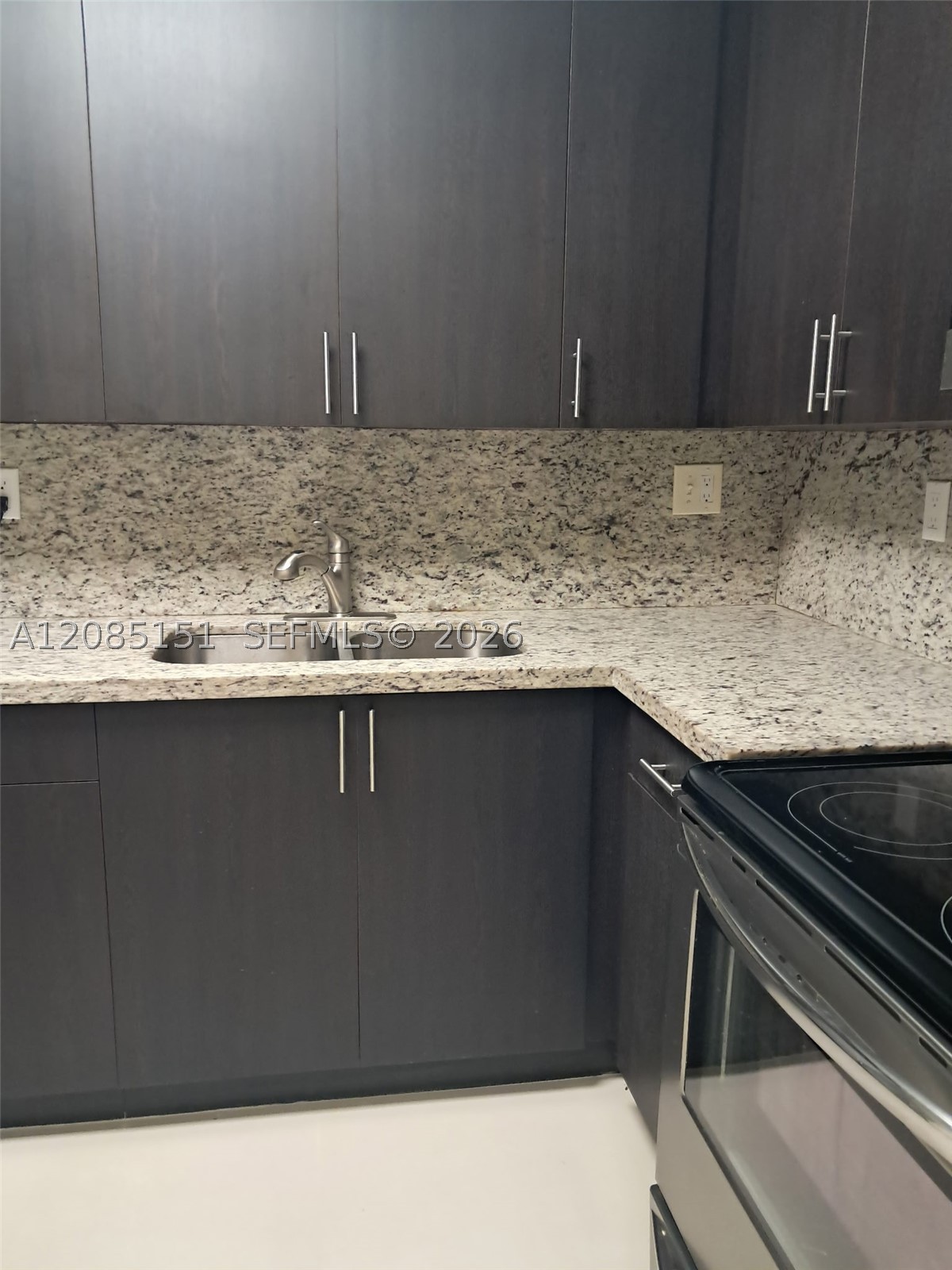10521 Mahogany Key Cir #204, Miami FL 33196