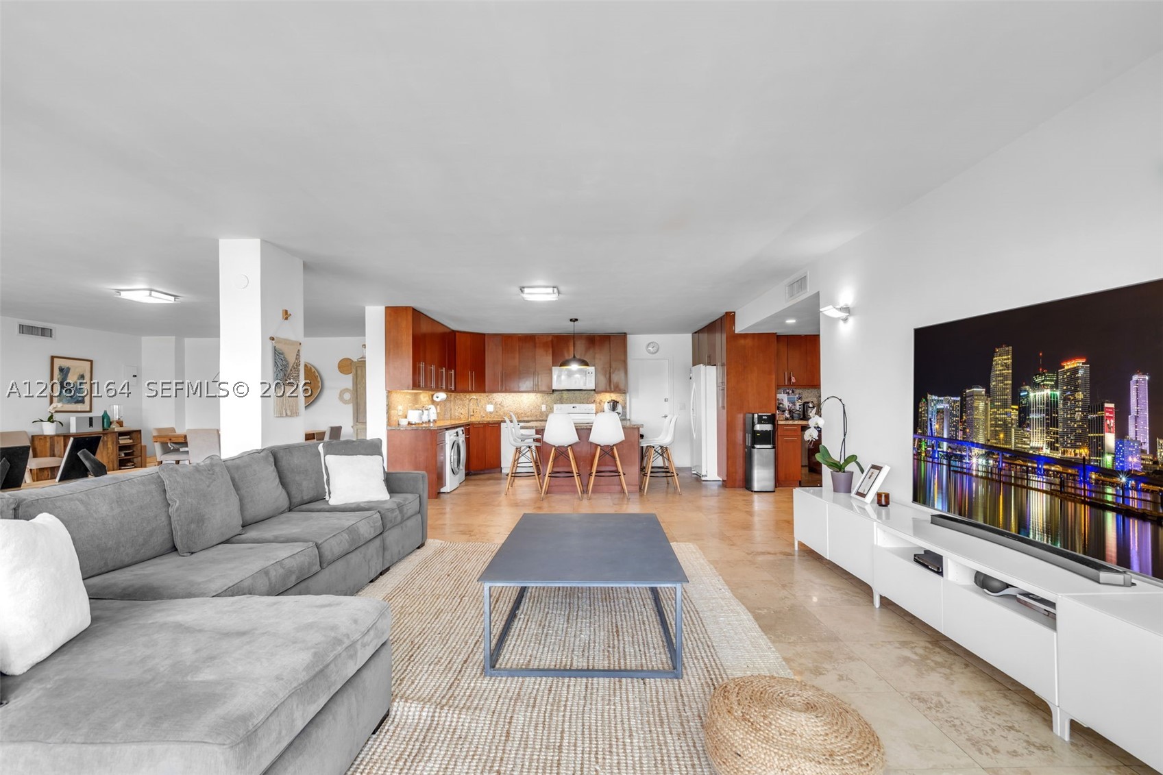 199 Ocean Lane Dr #310, Key Biscayne FL 33149