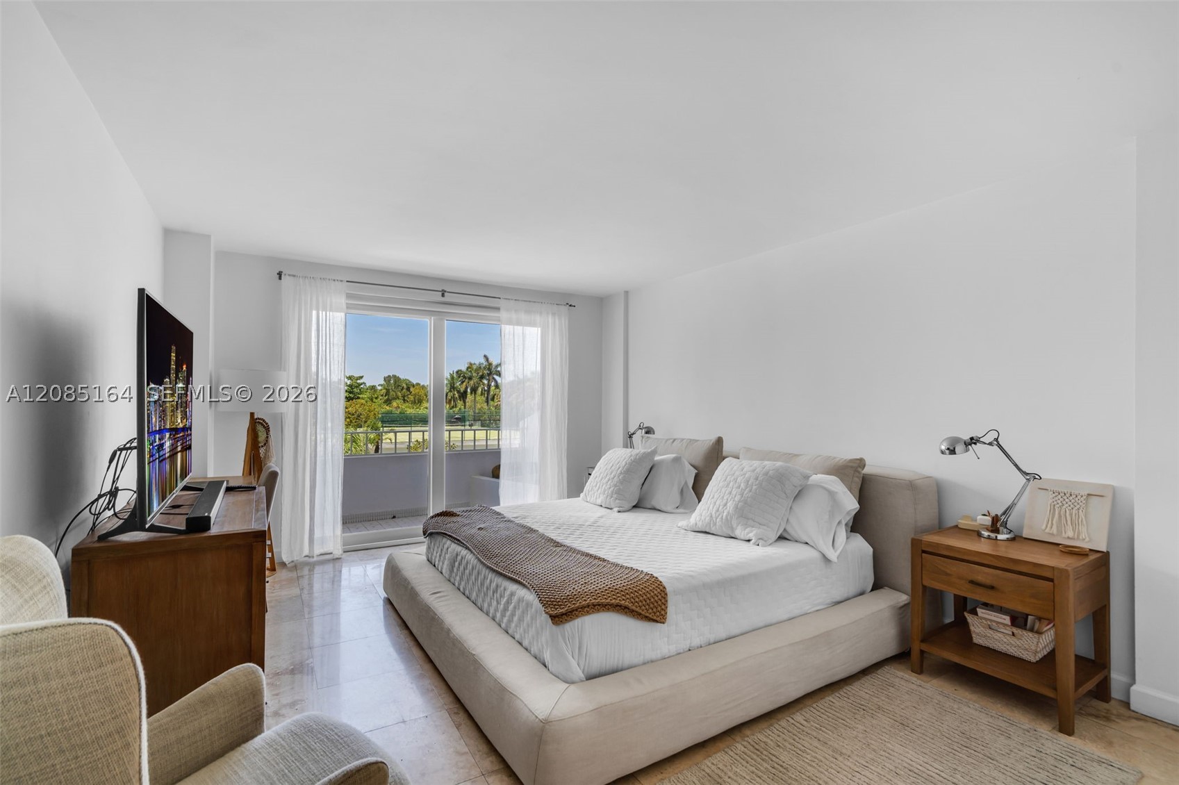 199 Ocean Lane Dr #310, Key Biscayne FL 33149
