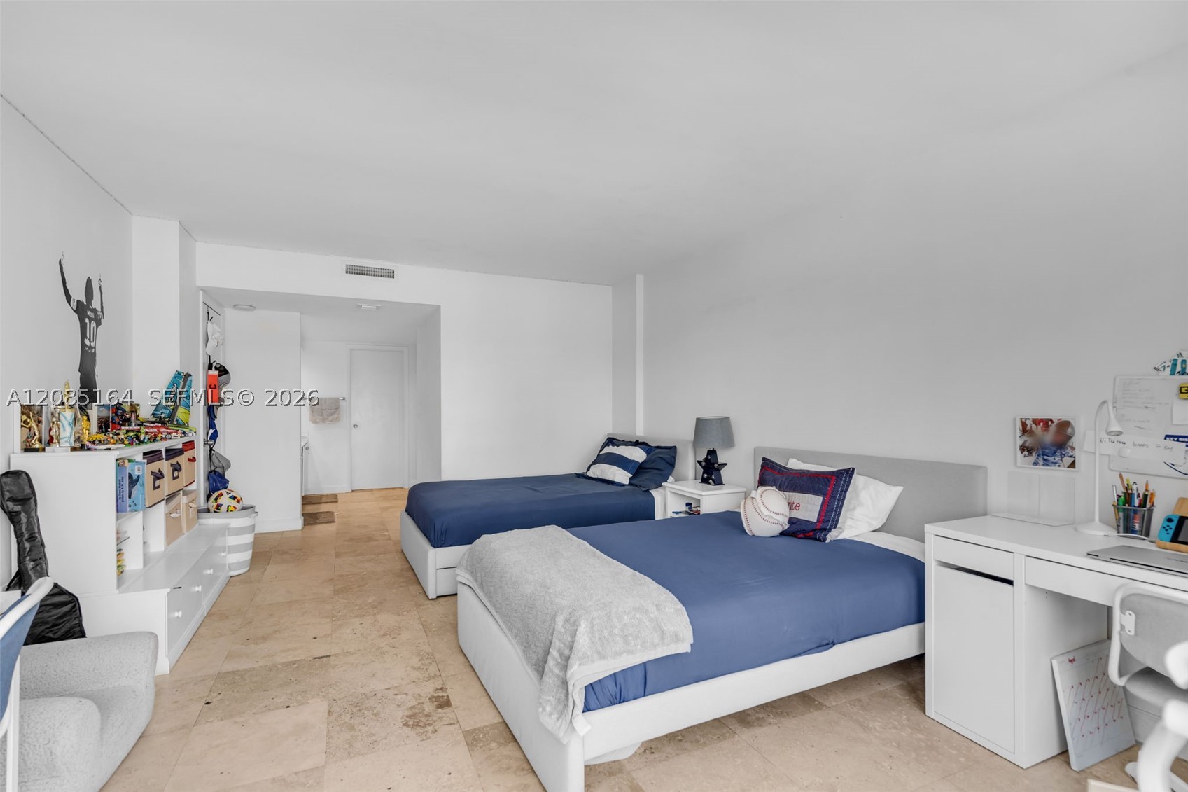 199 Ocean Lane Dr #310, Key Biscayne FL 33149