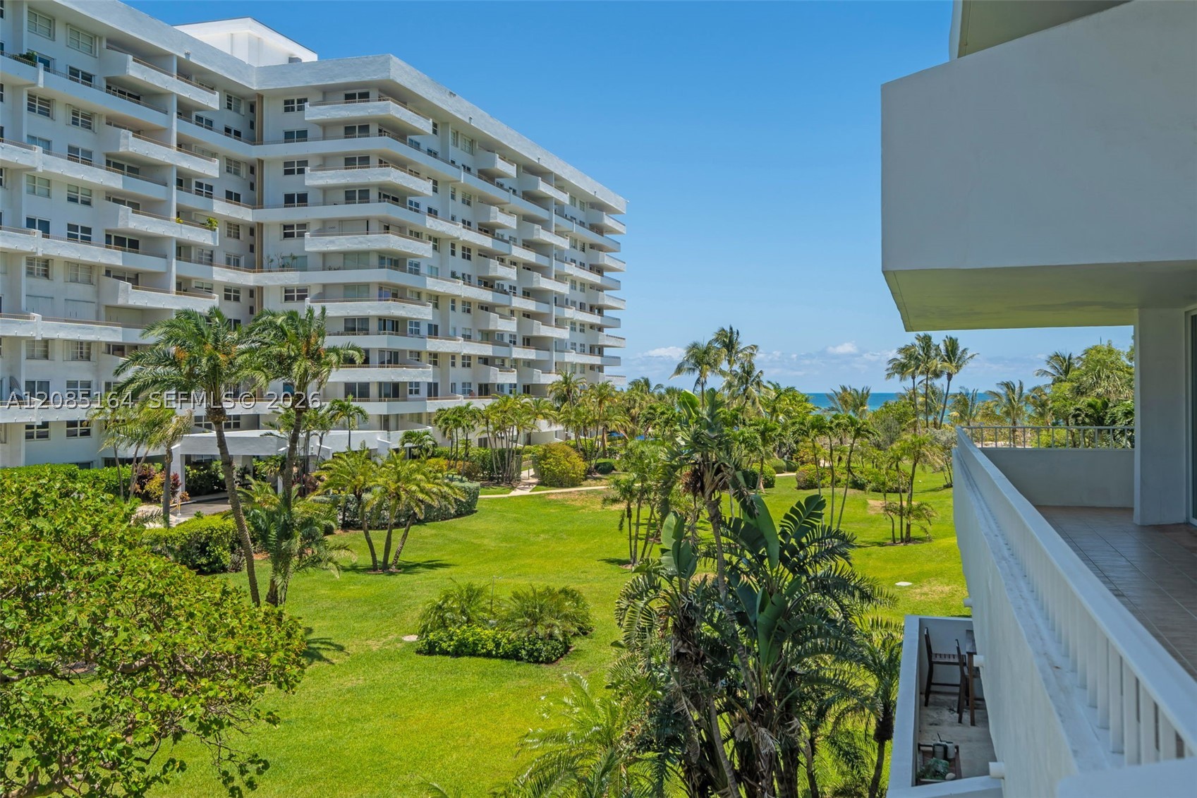 199 Ocean Lane Dr #310, Key Biscayne FL 33149