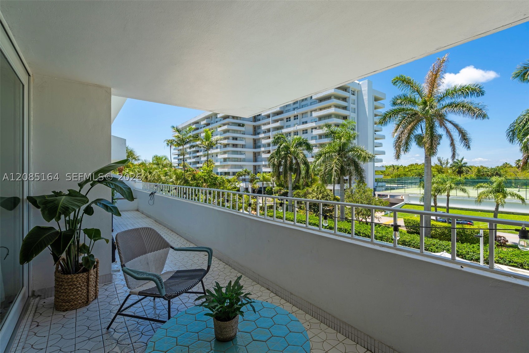 199 Ocean Lane Dr #310, Key Biscayne FL 33149