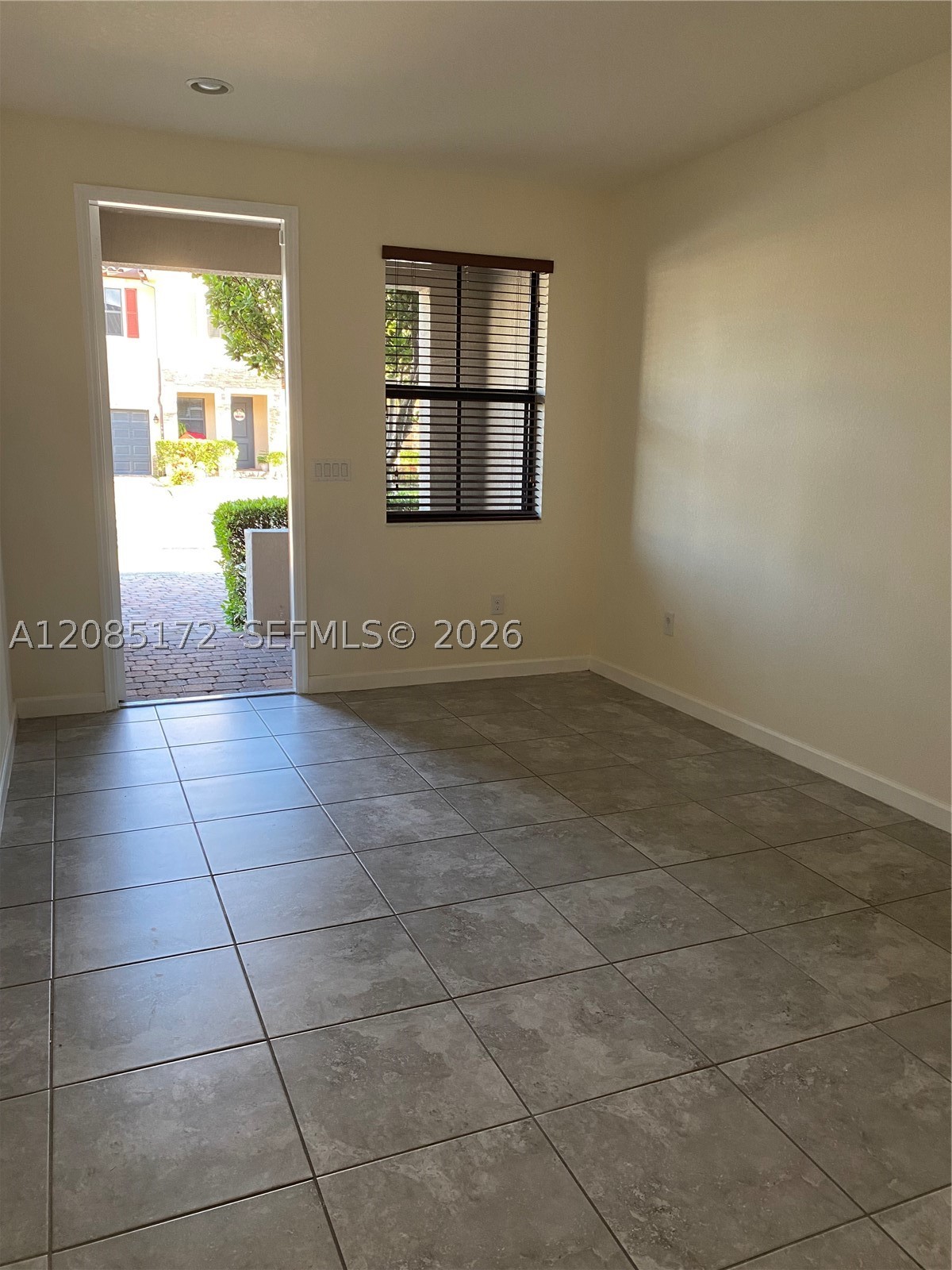 15063 SW 118th Ln #15063, Miami FL 33196