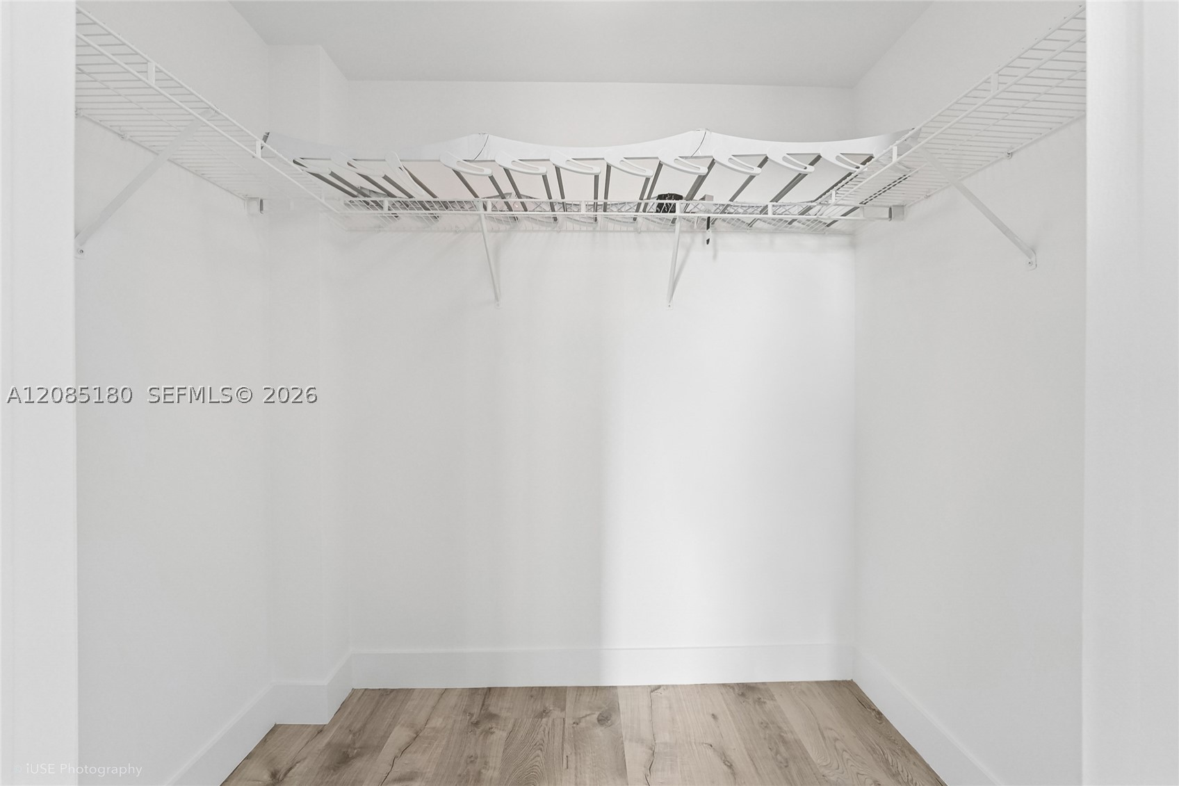 253 NE 2nd St #2104, Miami FL 33132