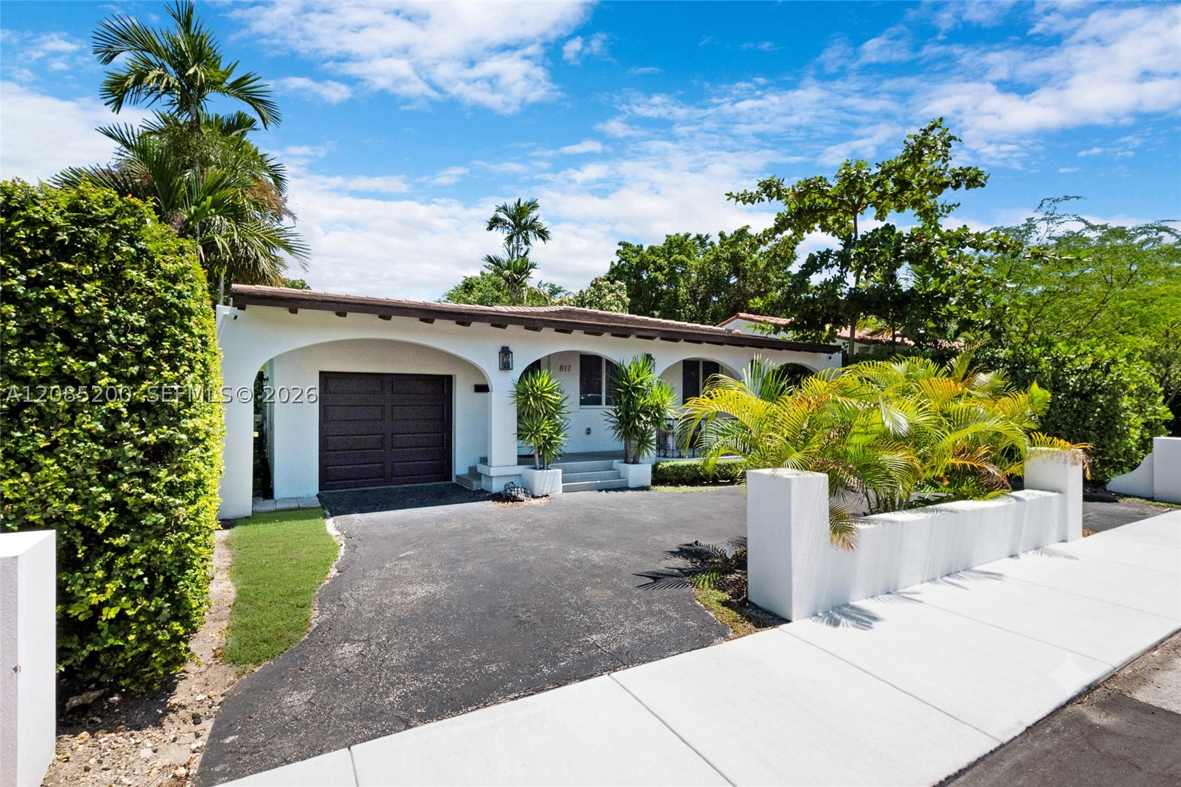 817 Tangier St, Coral Gables FL 33134