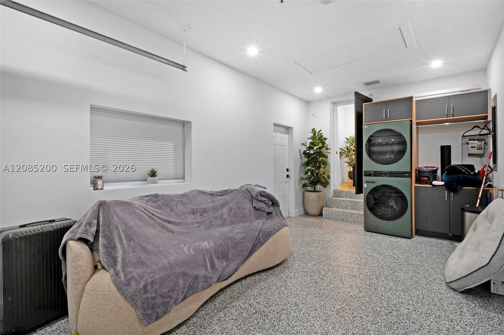 817 Tangier St, Coral Gables FL 33134