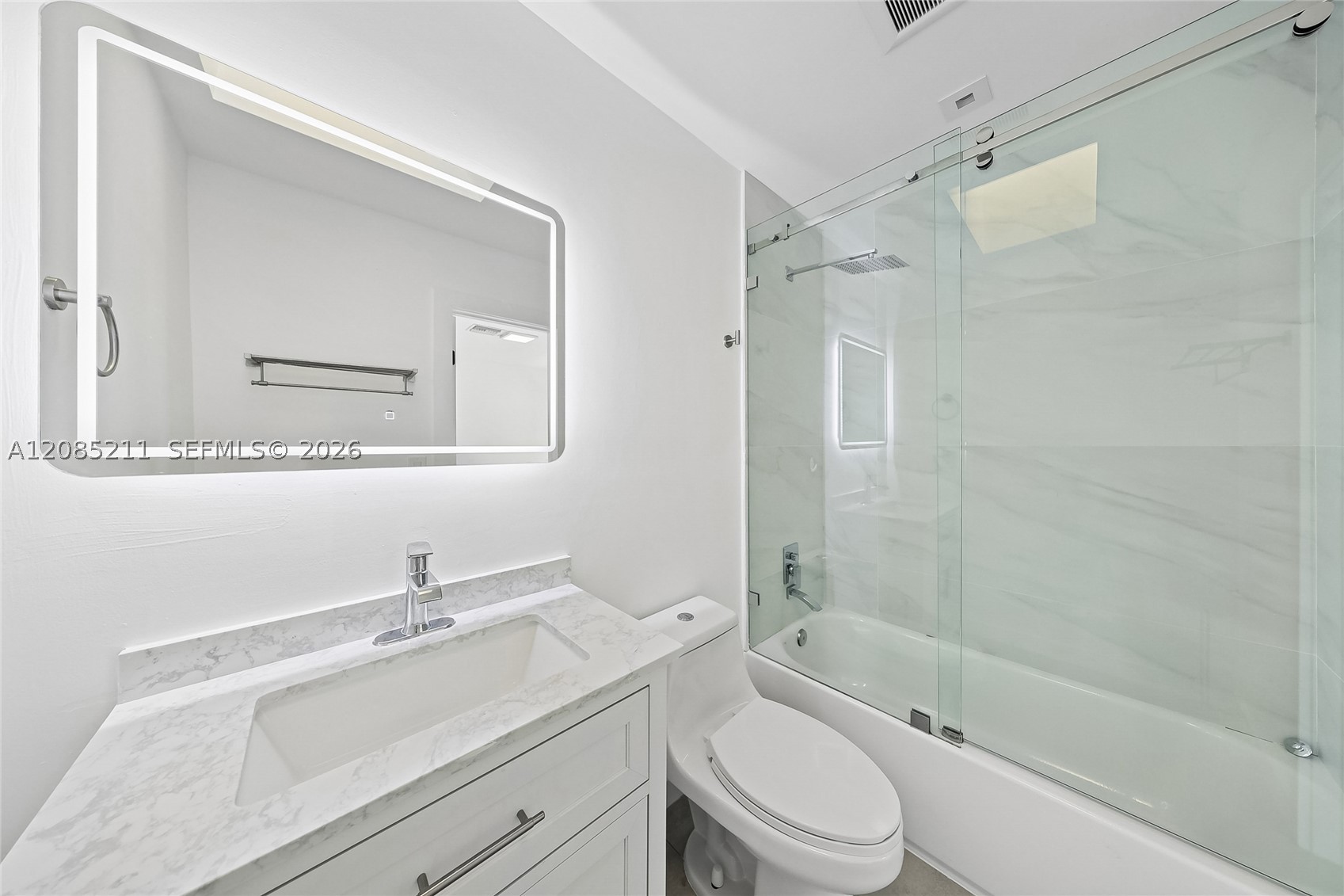 536 Hibiscus Dr #., Hallandale Beach FL 33009