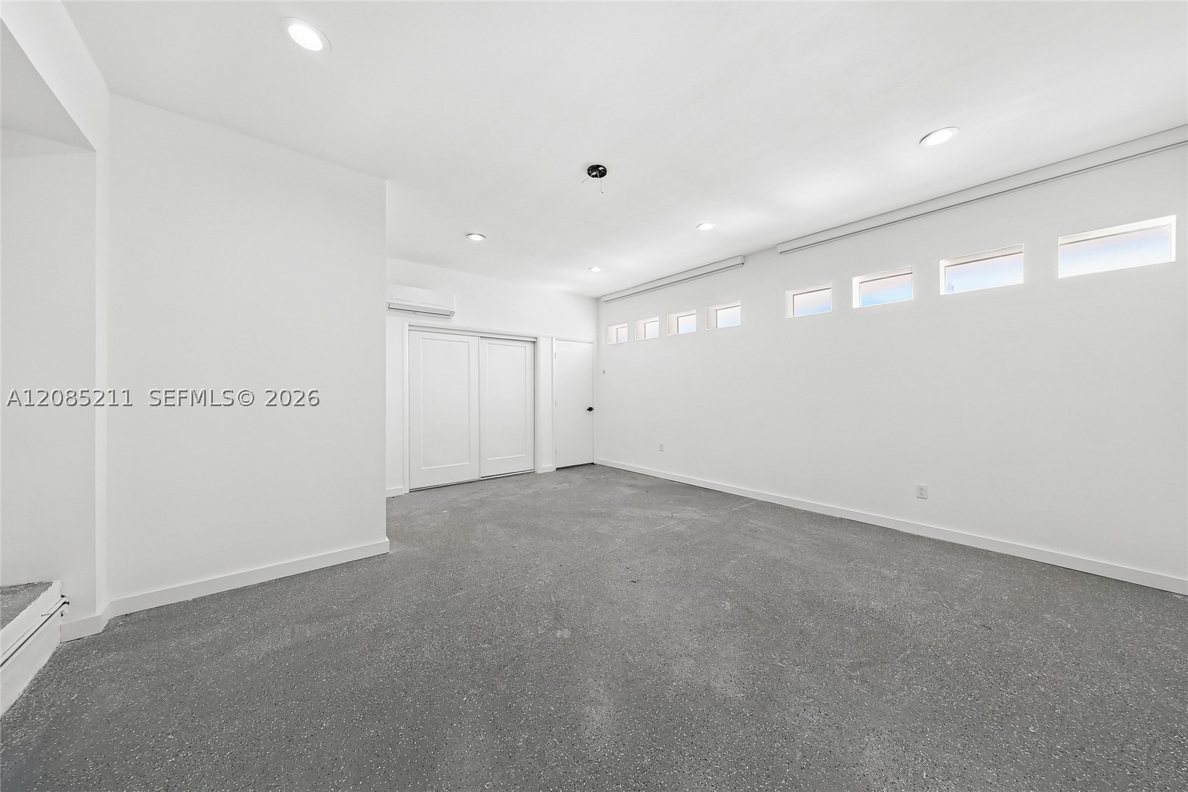 536 Hibiscus Dr #., Hallandale Beach FL 33009