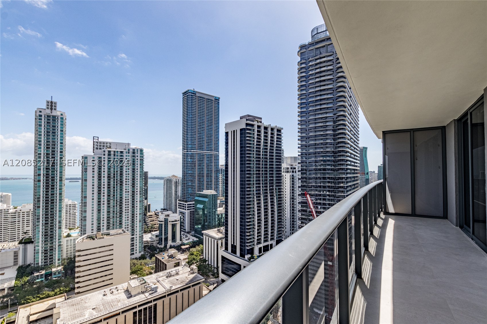 45 SW 9th St #3302, Miami FL 33130