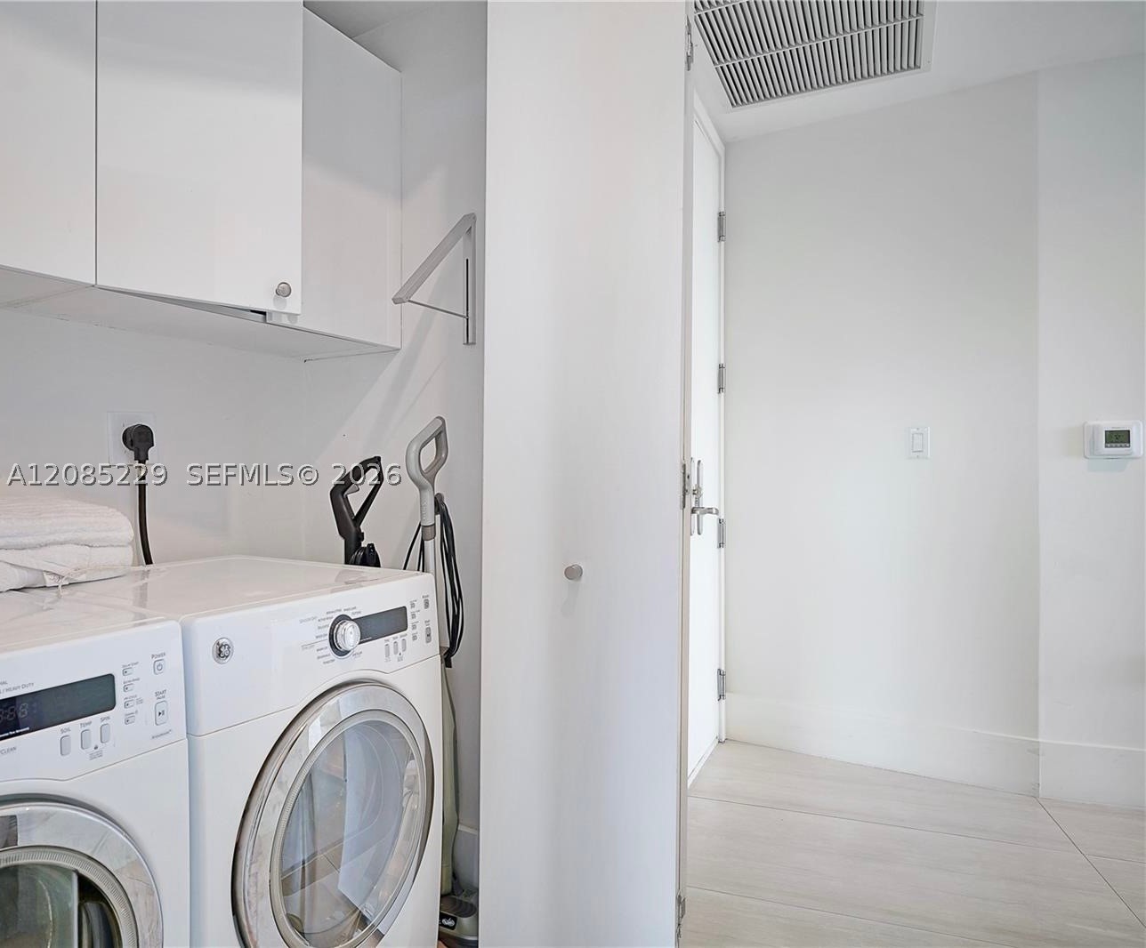 901 Brickell Key Blvd #608, Miami FL 33131
