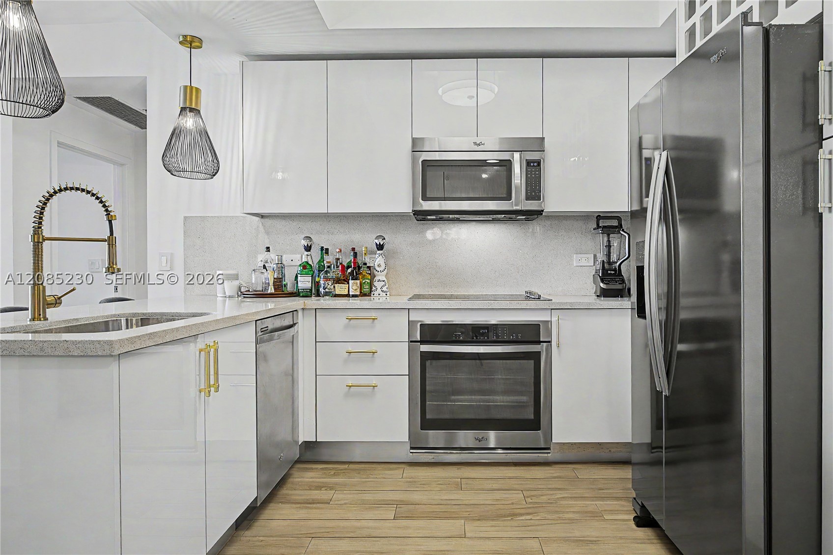 999 SW 1st Ave #2407, Miami FL 33130