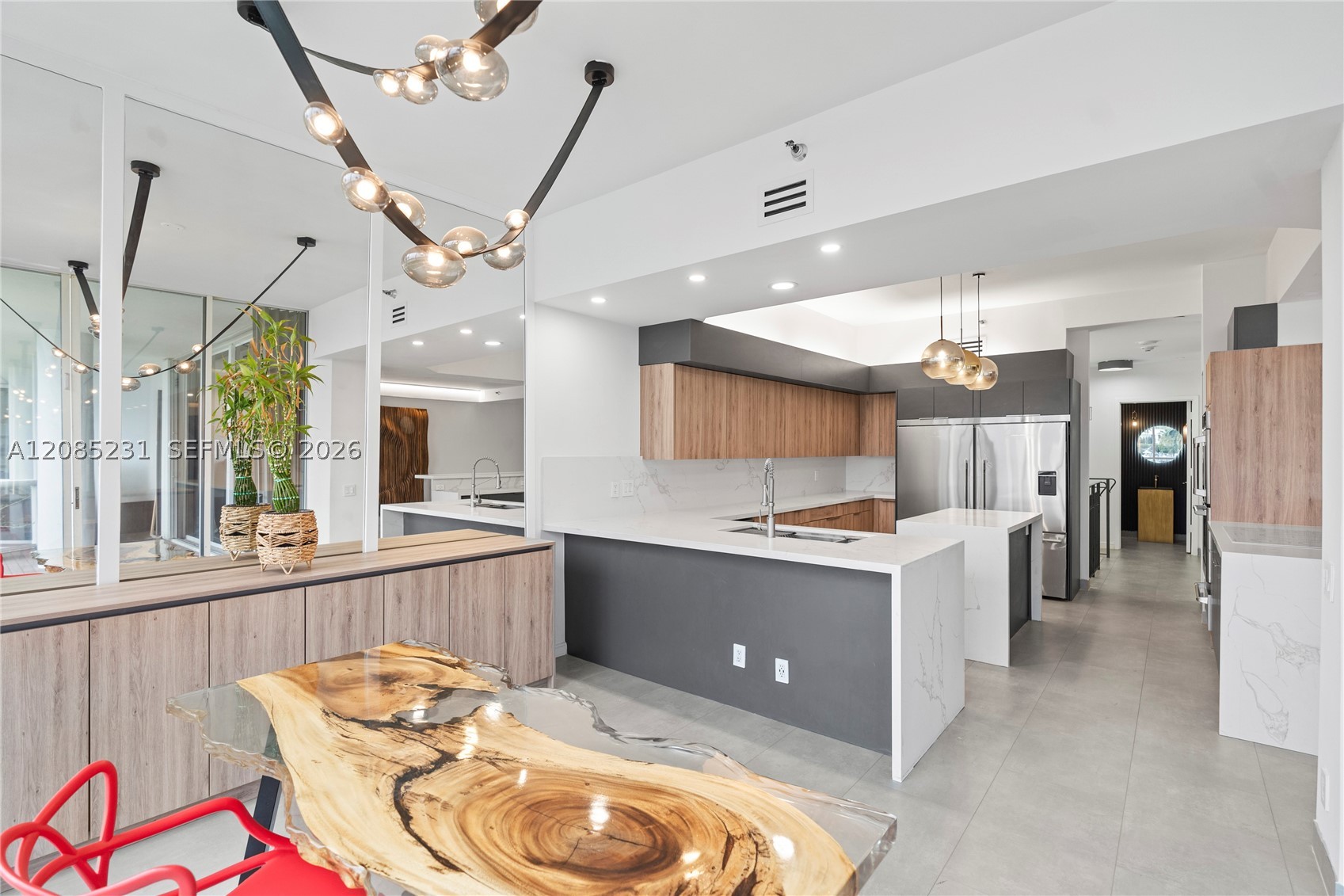 3801 NE 207th St #TH6, Aventura FL 33180