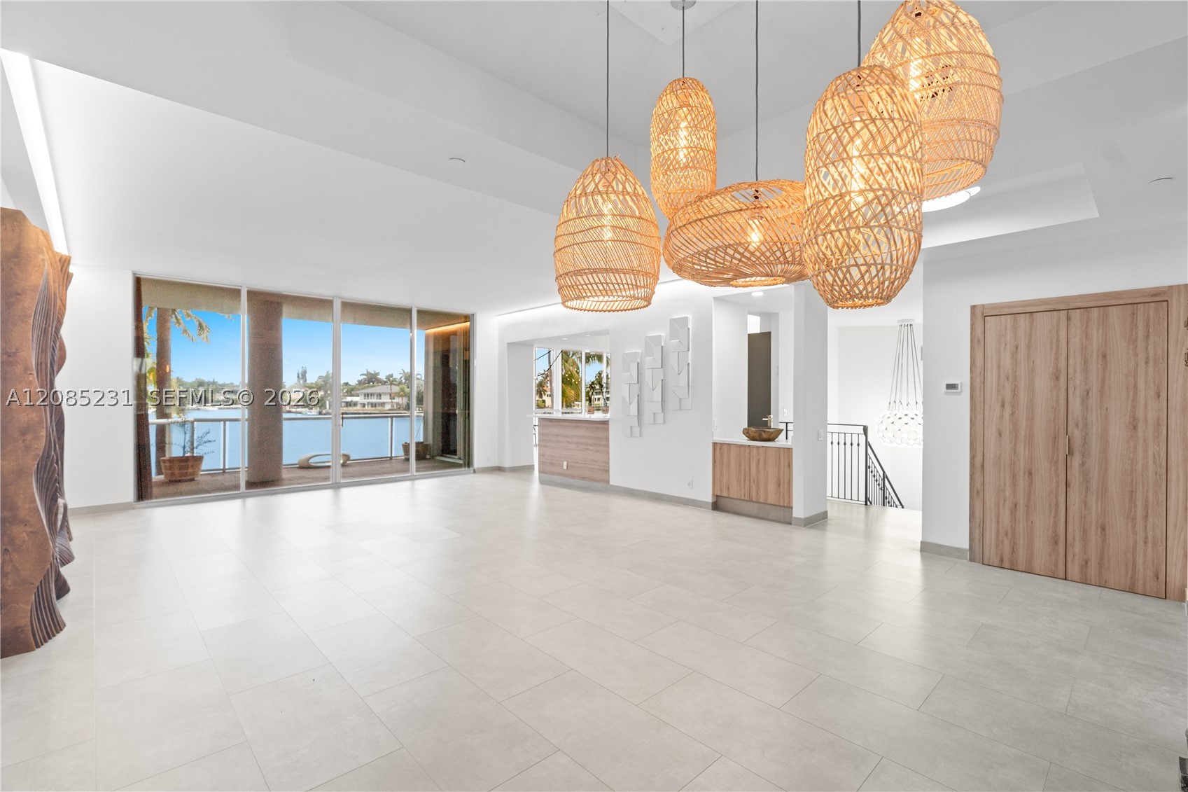 3801 NE 207th St #TH6, Aventura FL 33180