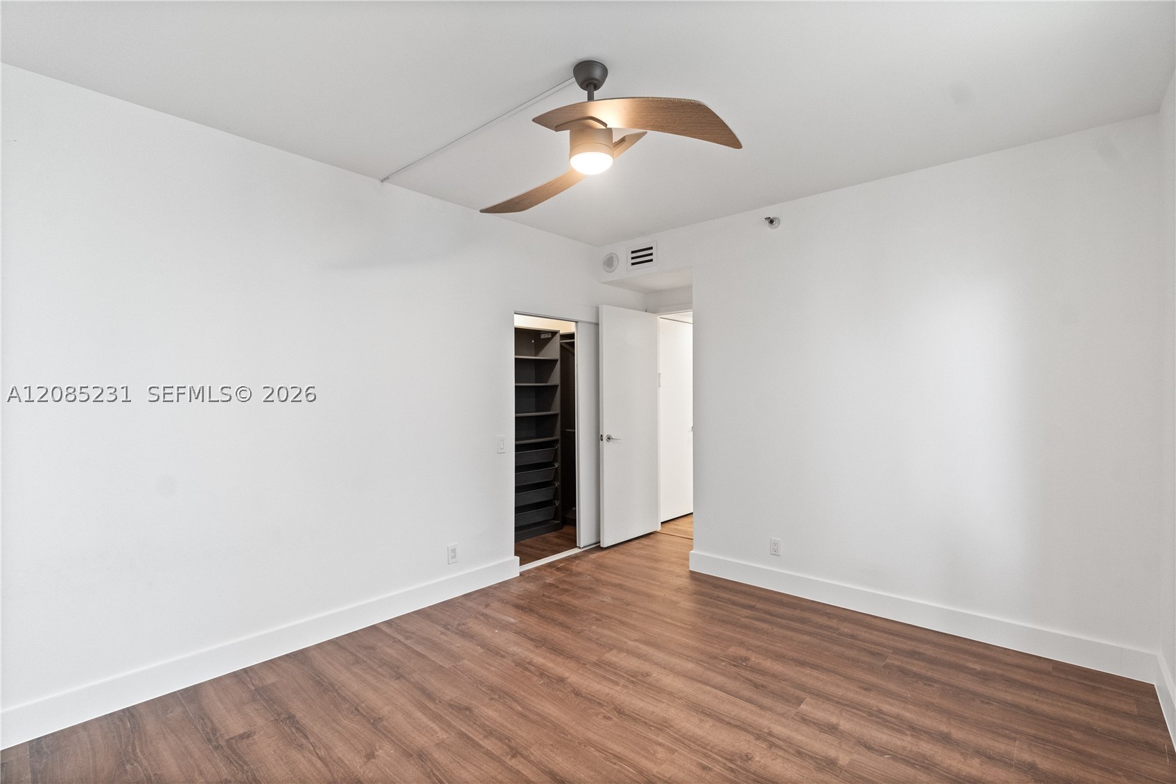 3801 NE 207th St #TH6, Aventura FL 33180