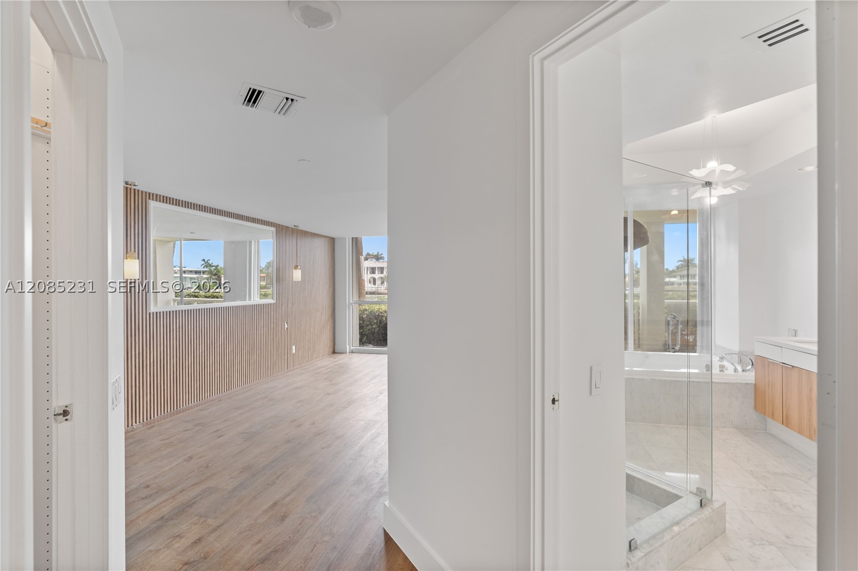 3801 NE 207th St #TH6, Aventura FL 33180