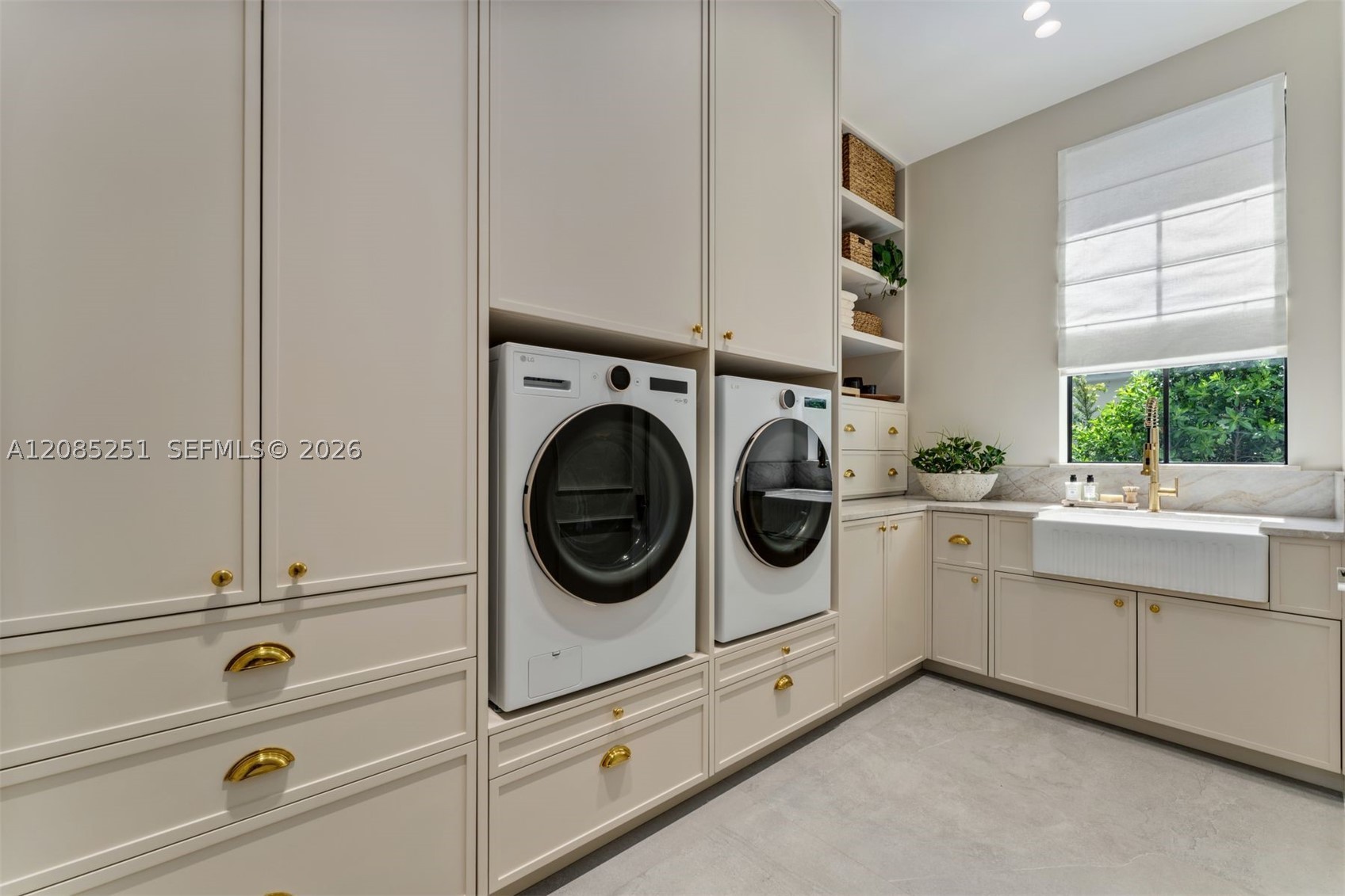 418 Castania Ave, Coral Gables FL 33146