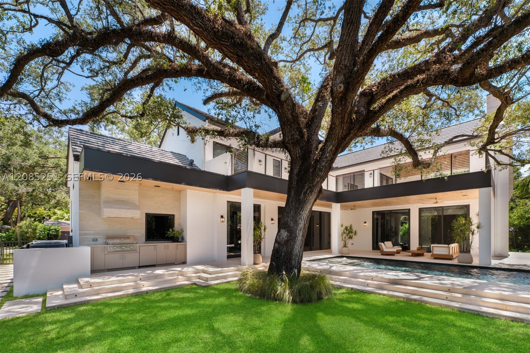 418 Castania Ave, Coral Gables FL 33146