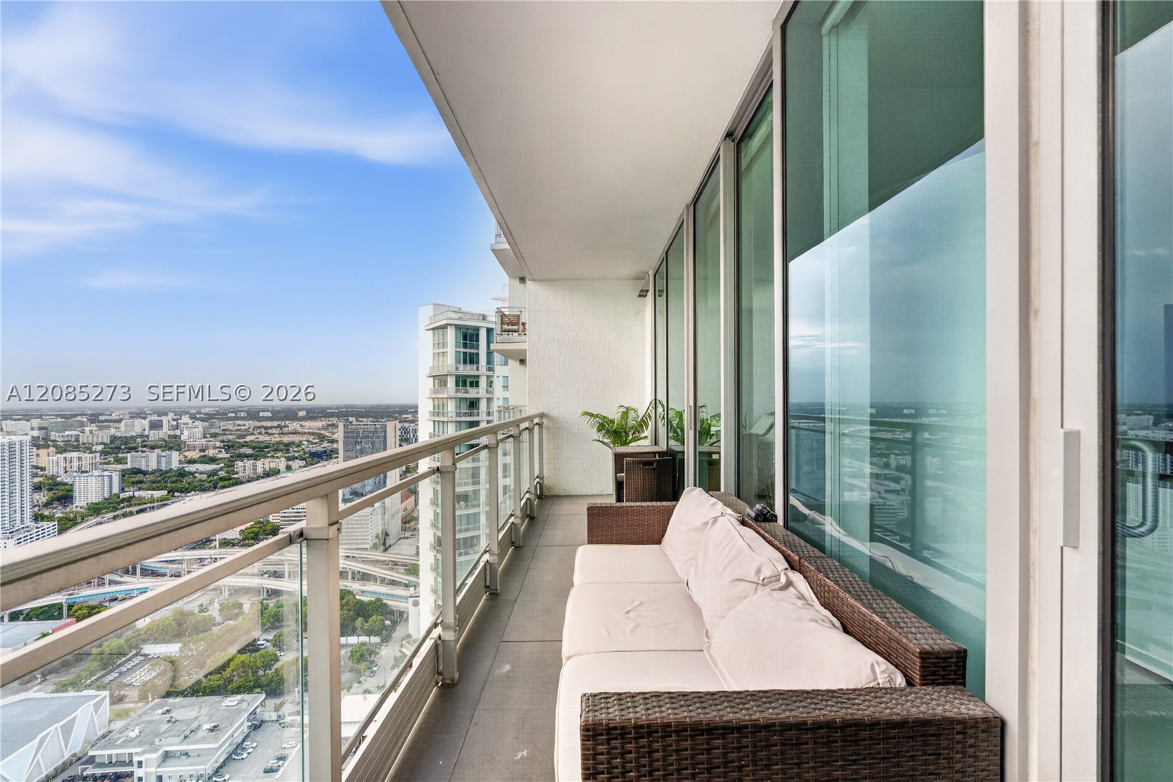 92 SW 3rd St #4407, Miami FL 33130