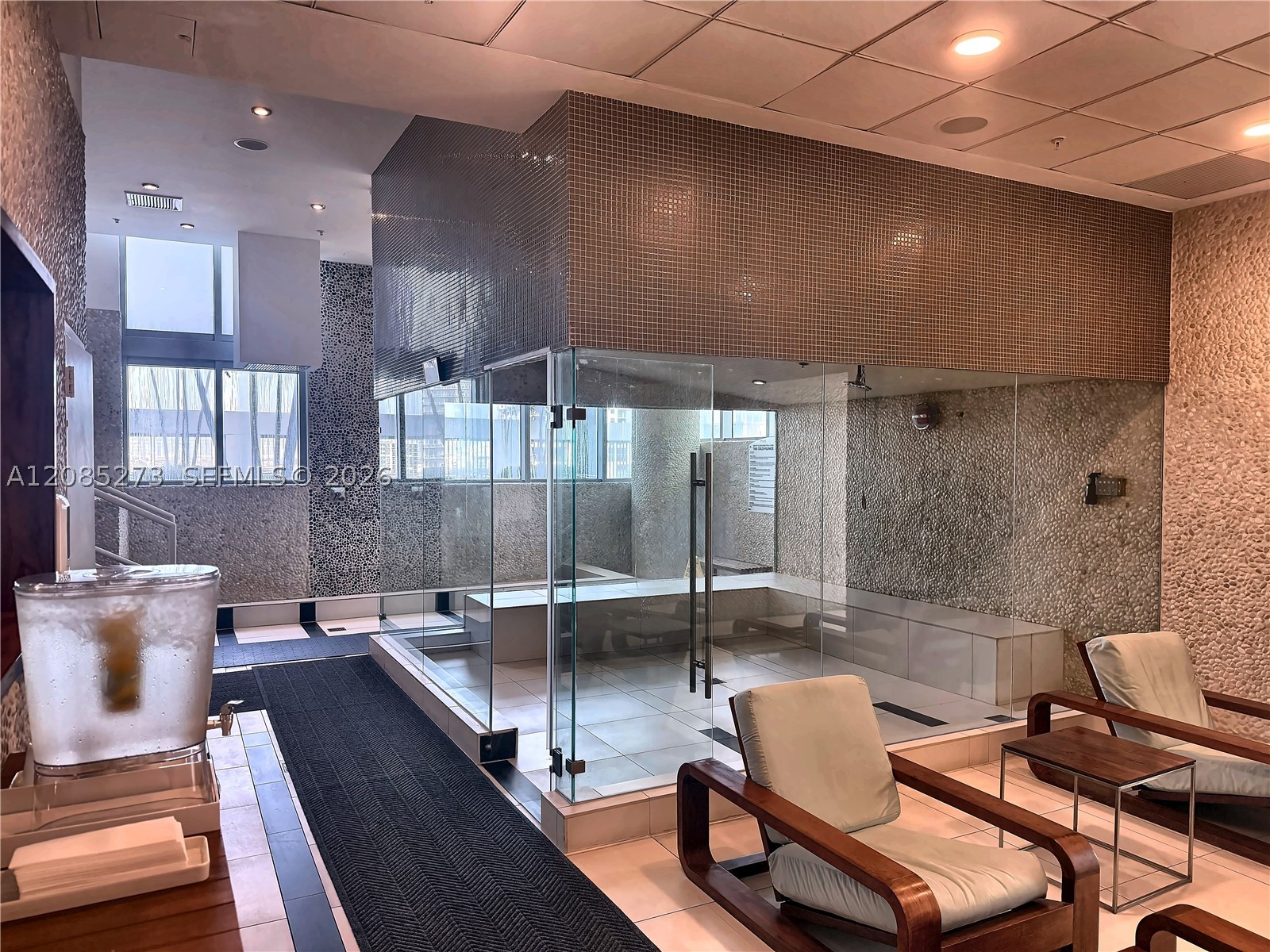 92 SW 3rd St #4407, Miami FL 33130