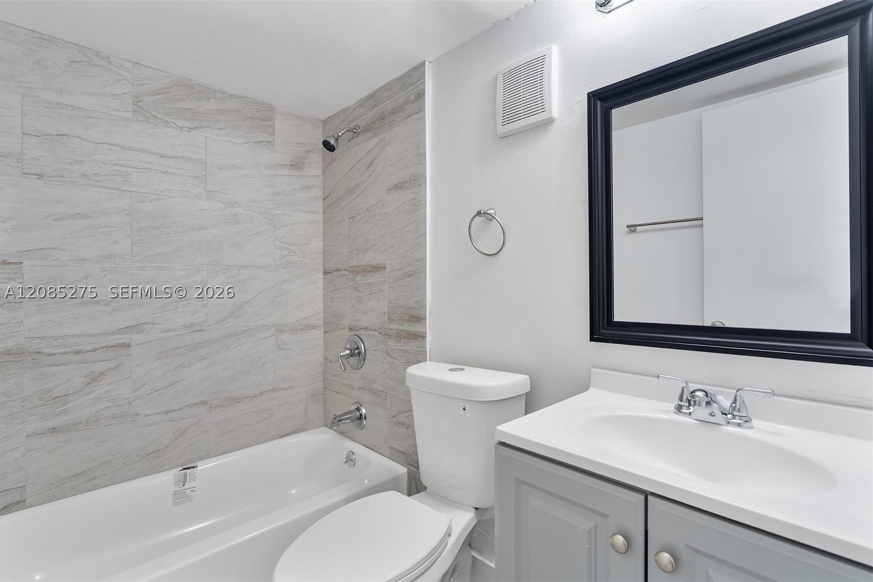 5796 W 26th Ave #205, Hialeah FL 33016