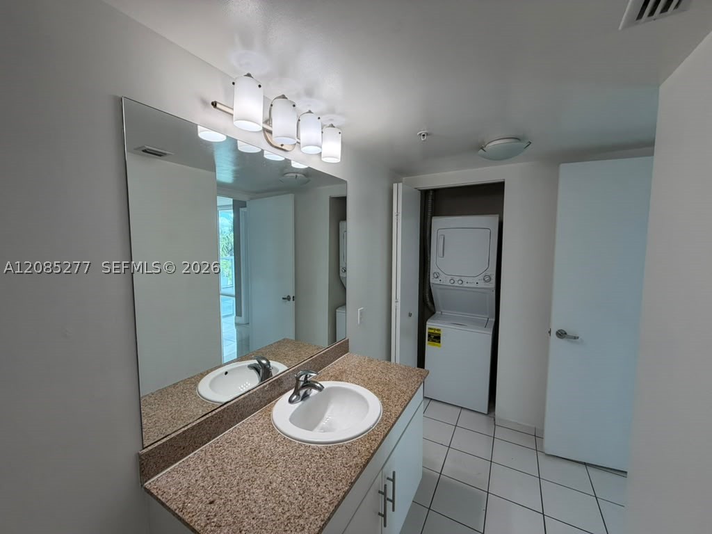 1861 NW S River Dr #804, Miami FL 33125