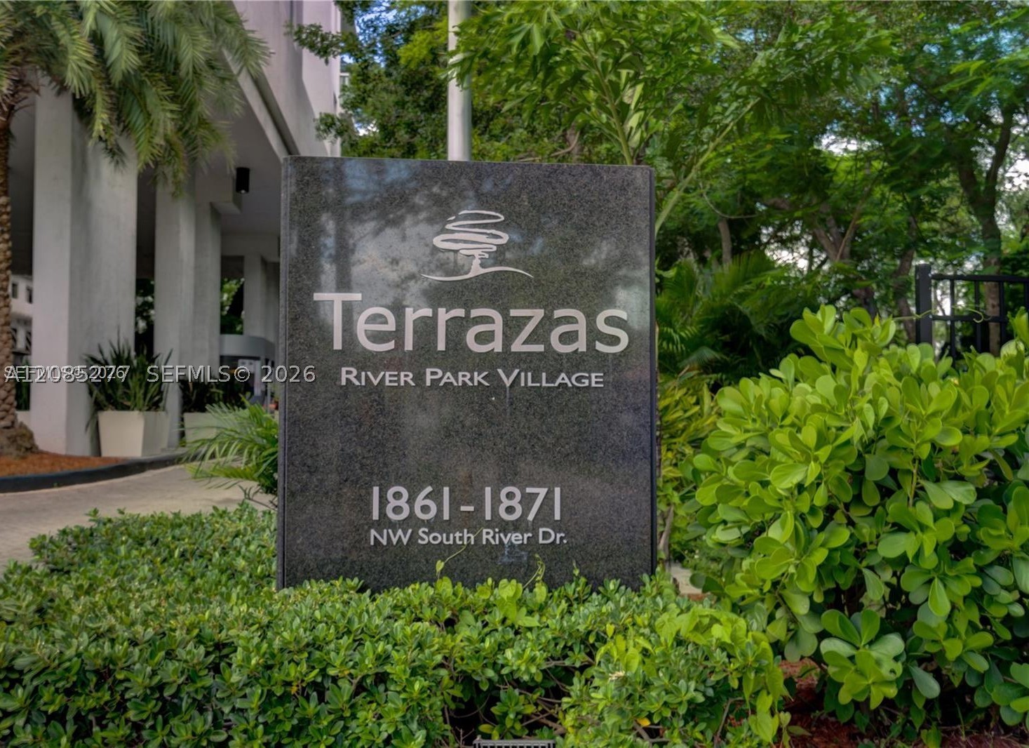 1861 NW S River Dr #804, Miami FL 33125