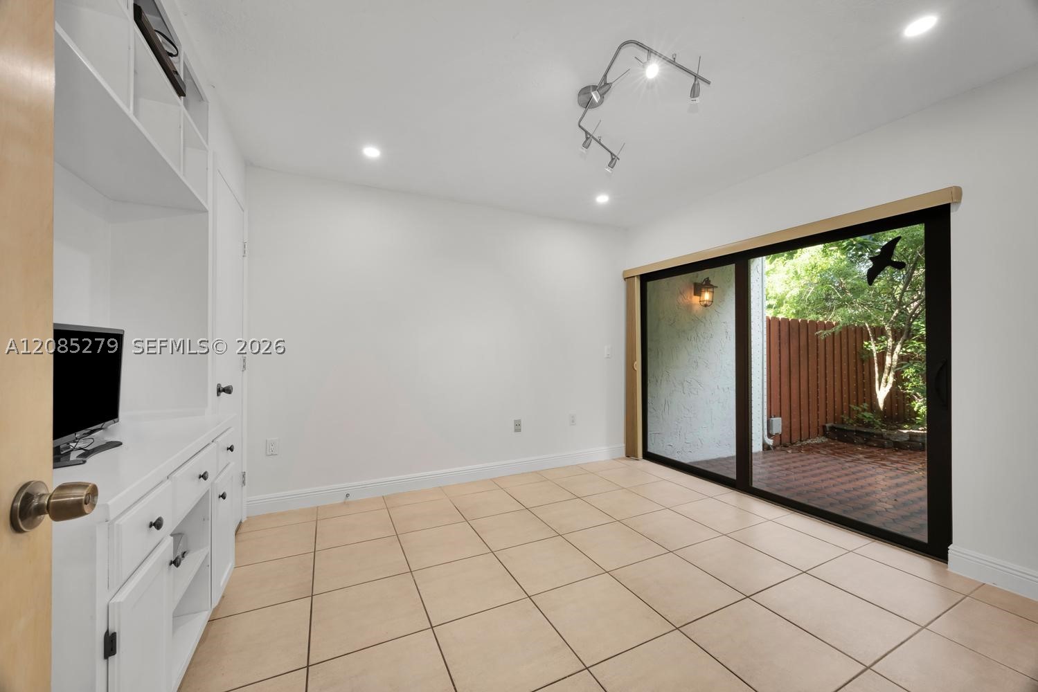 8808 SW 150th Place Cir, Miami FL 33196