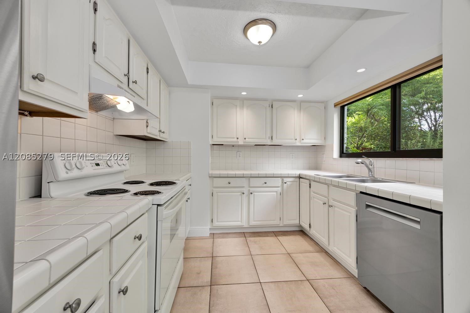 8808 SW 150th Place Cir, Miami FL 33196