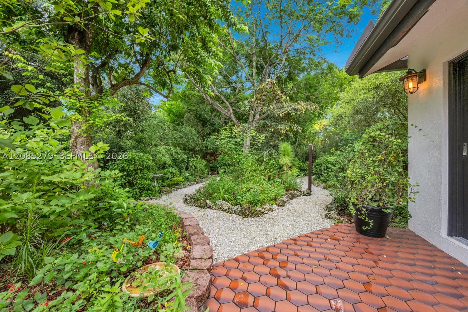 8808 SW 150th Place Cir, Miami FL 33196