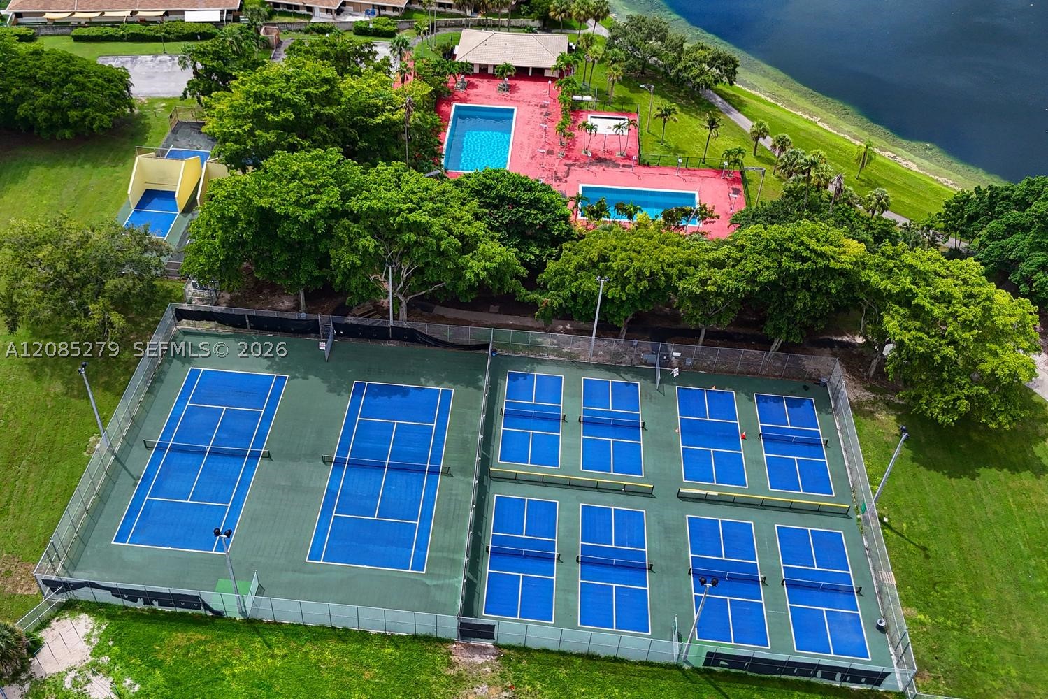 8808 SW 150th Place Cir, Miami FL 33196