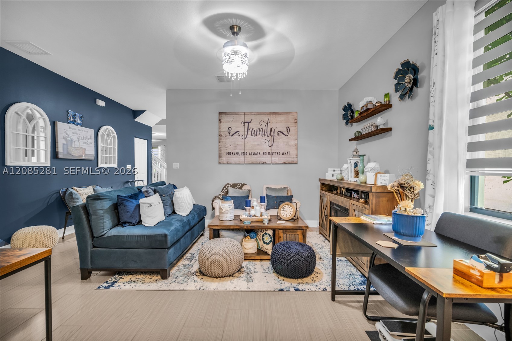 5104 NW 47th St, Tamarac FL 33319