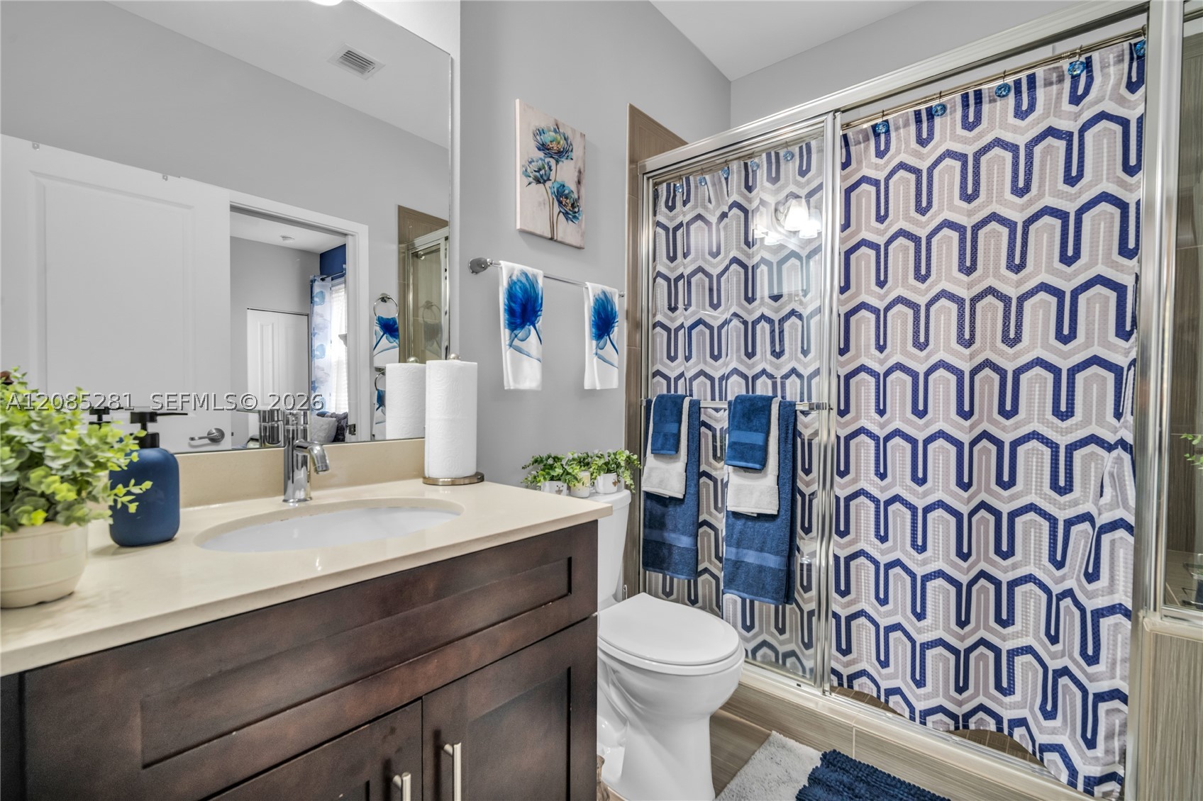 5104 NW 47th St, Tamarac FL 33319