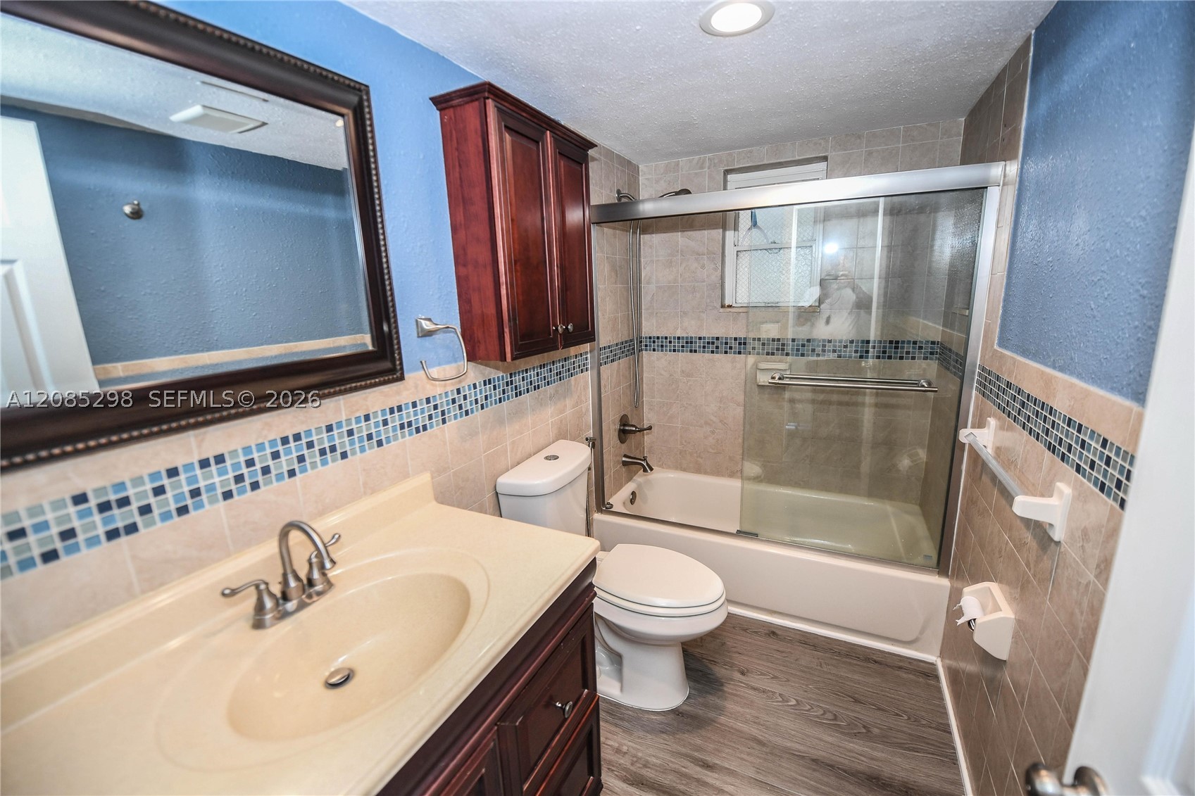 8305 Crespi Blvd #4D, Miami Beach FL 33141