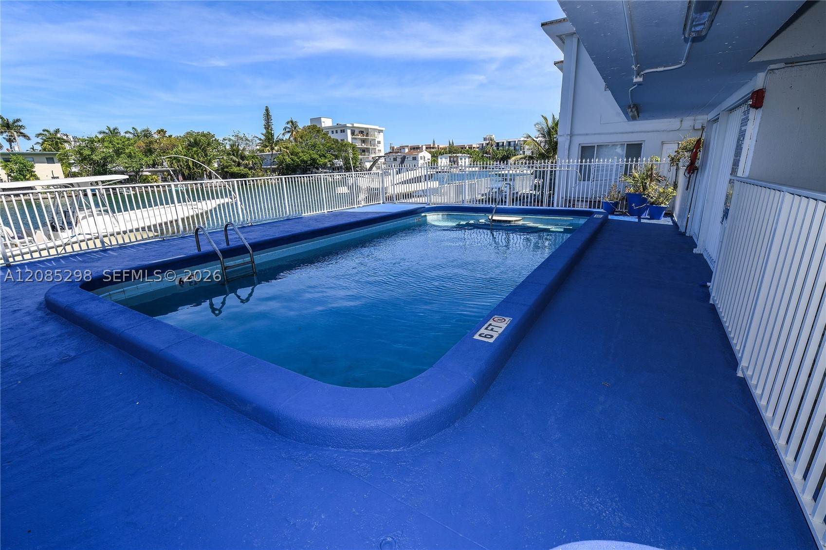 8305 Crespi Blvd #4D, Miami Beach FL 33141