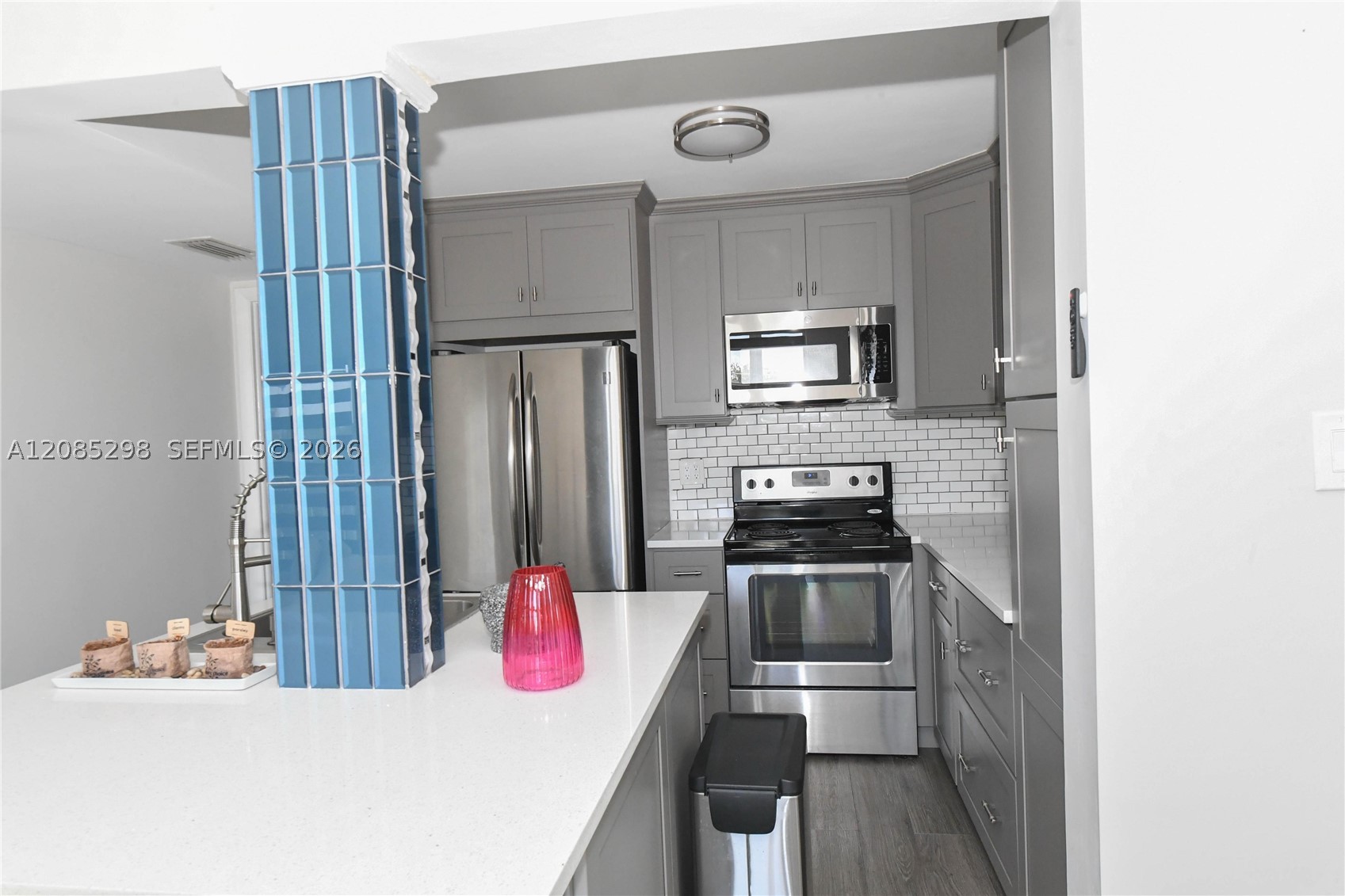 8305 Crespi Blvd #4D, Miami Beach FL 33141