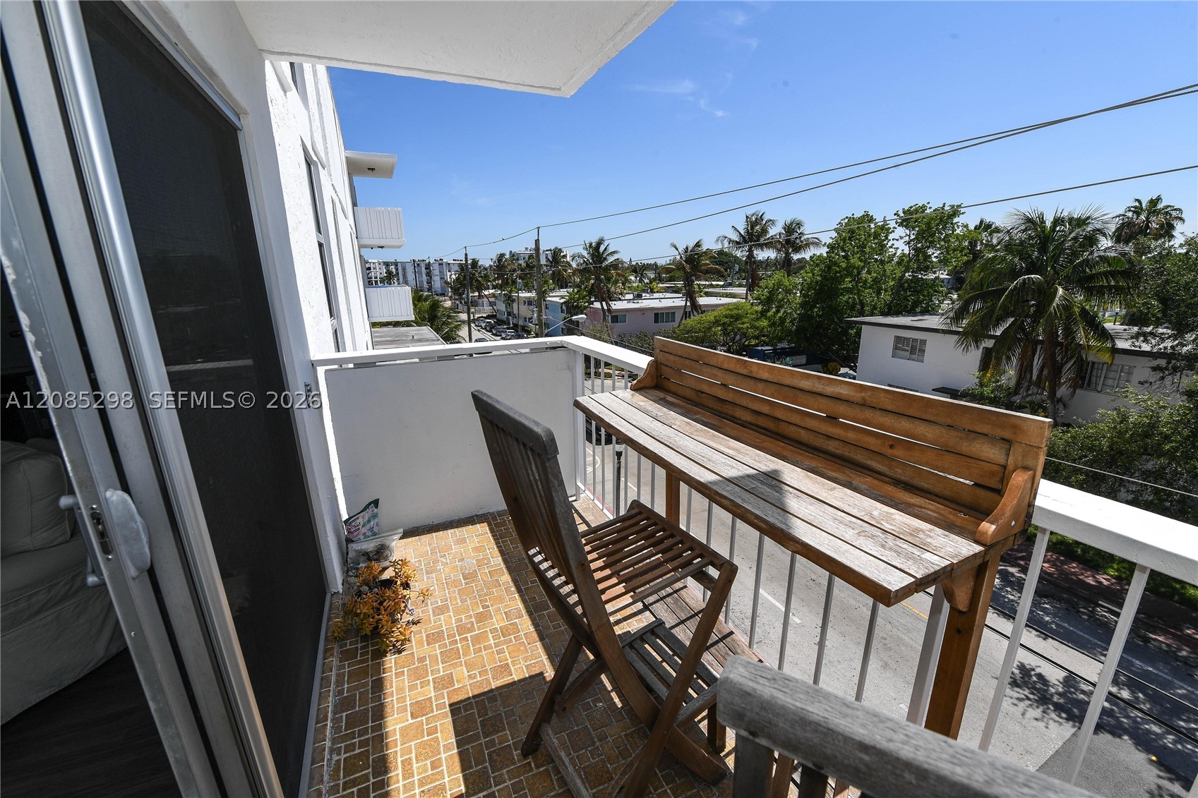 8305 Crespi Blvd #4D, Miami Beach FL 33141