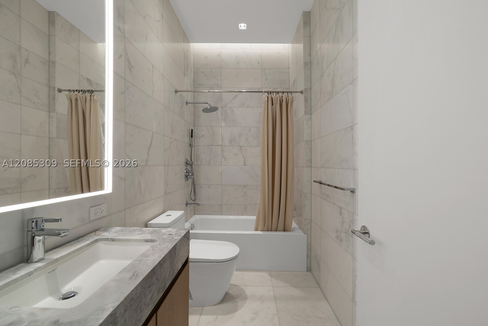 500 Alton Rd #4501, Miami Beach FL 33139