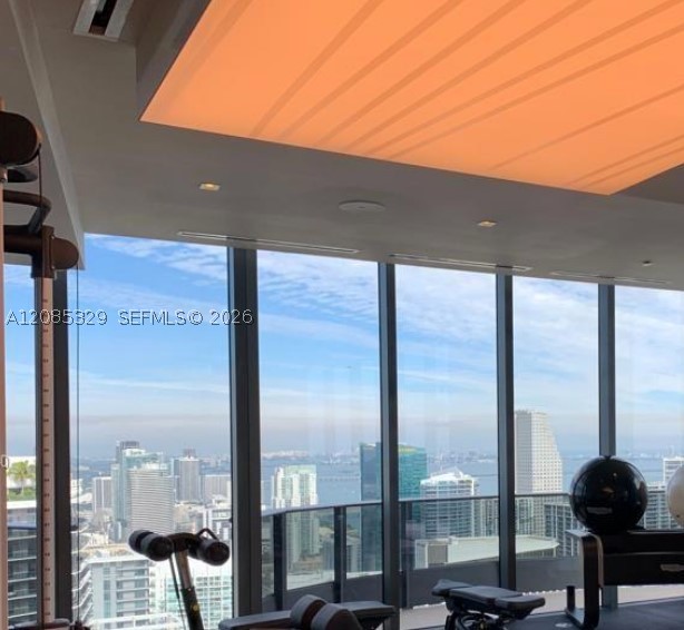 1000 Brickell Plaza #2106, Miami FL 33131