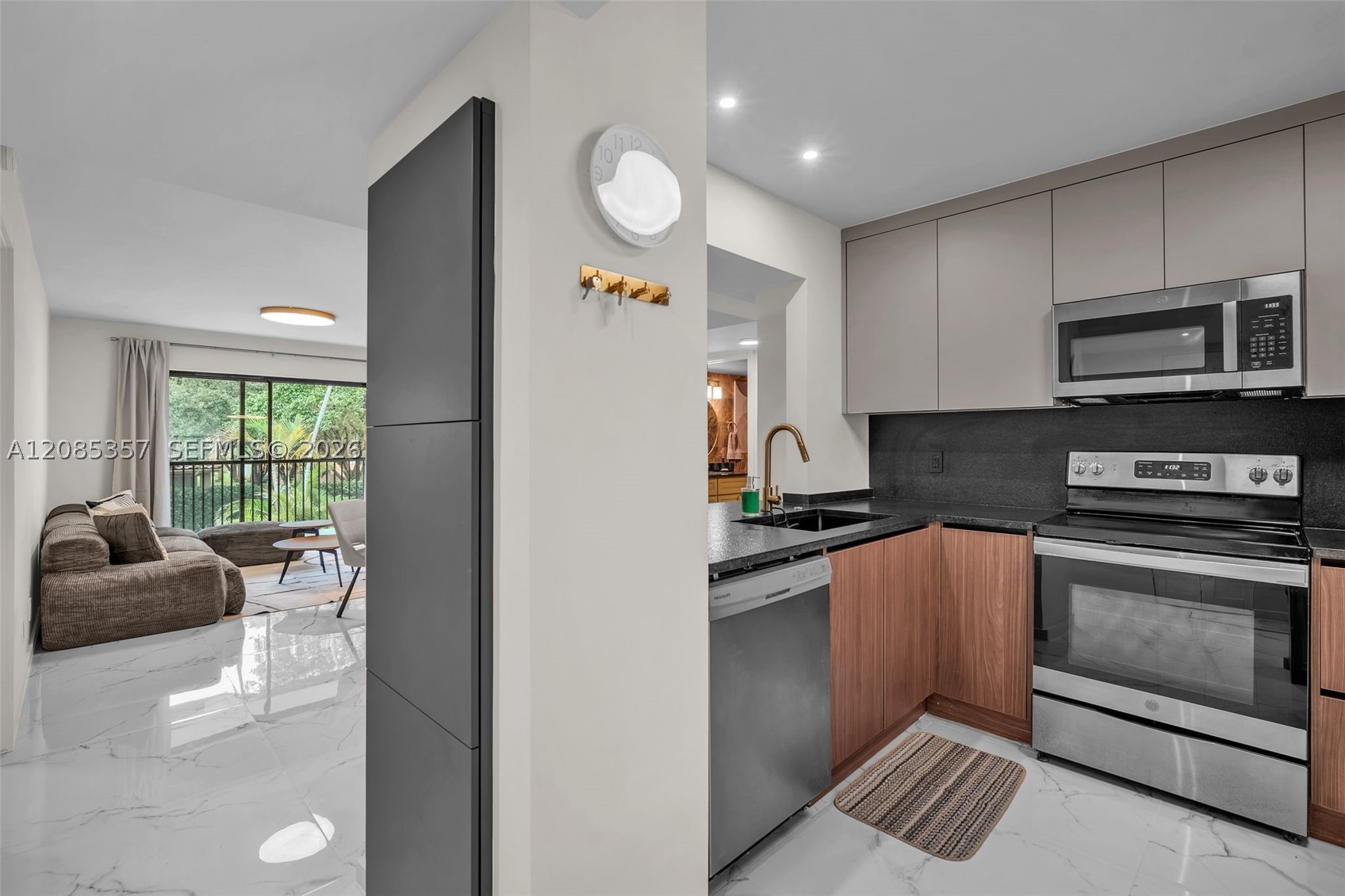 11158 W Sample Rd #11158, Coral Springs FL 33065