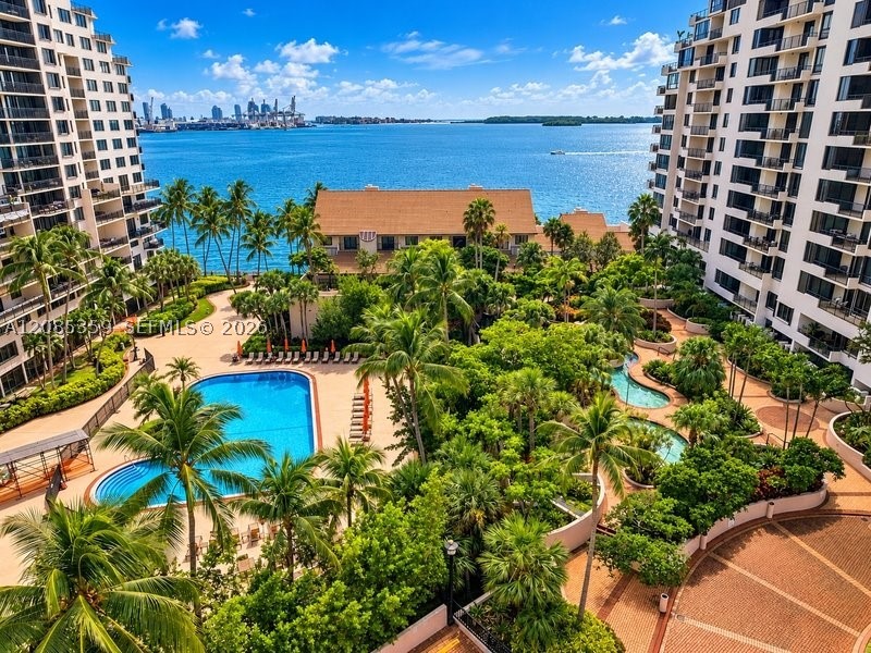 540 Brickell Key Dr #1603, Miami FL 33131