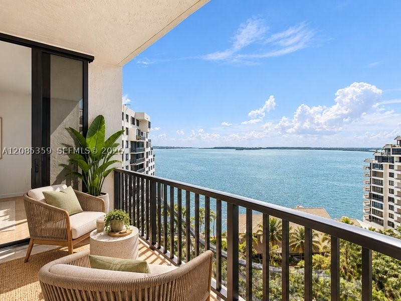 540 Brickell Key Dr #1603, Miami FL 33131