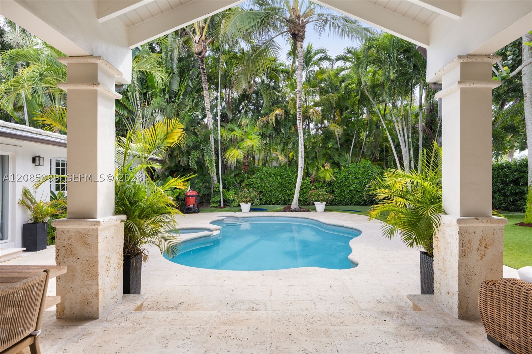 444 Bargello Ave, Coral Gables FL 33146