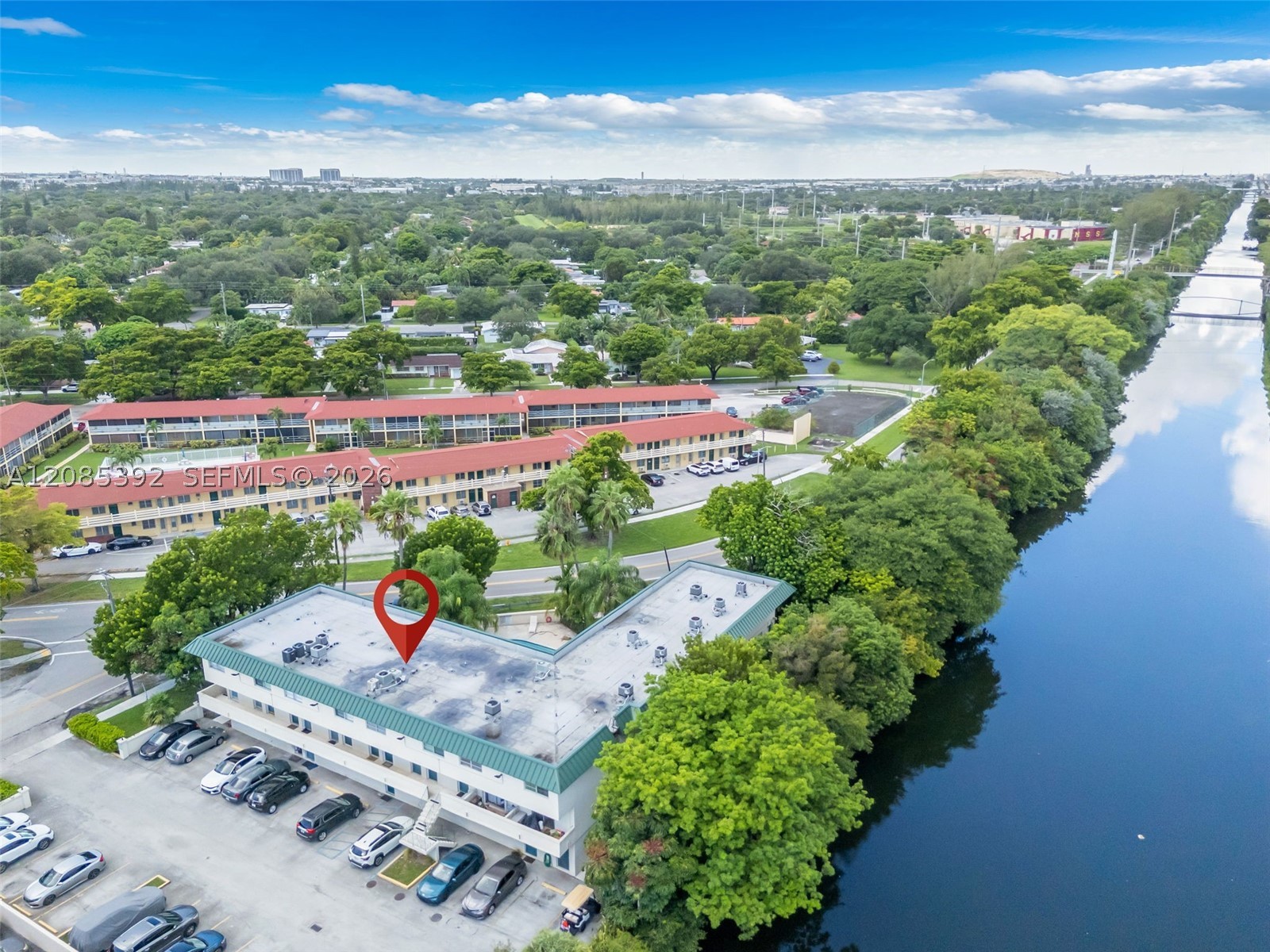465 Swallow Dr #10, Miami Springs FL 33166